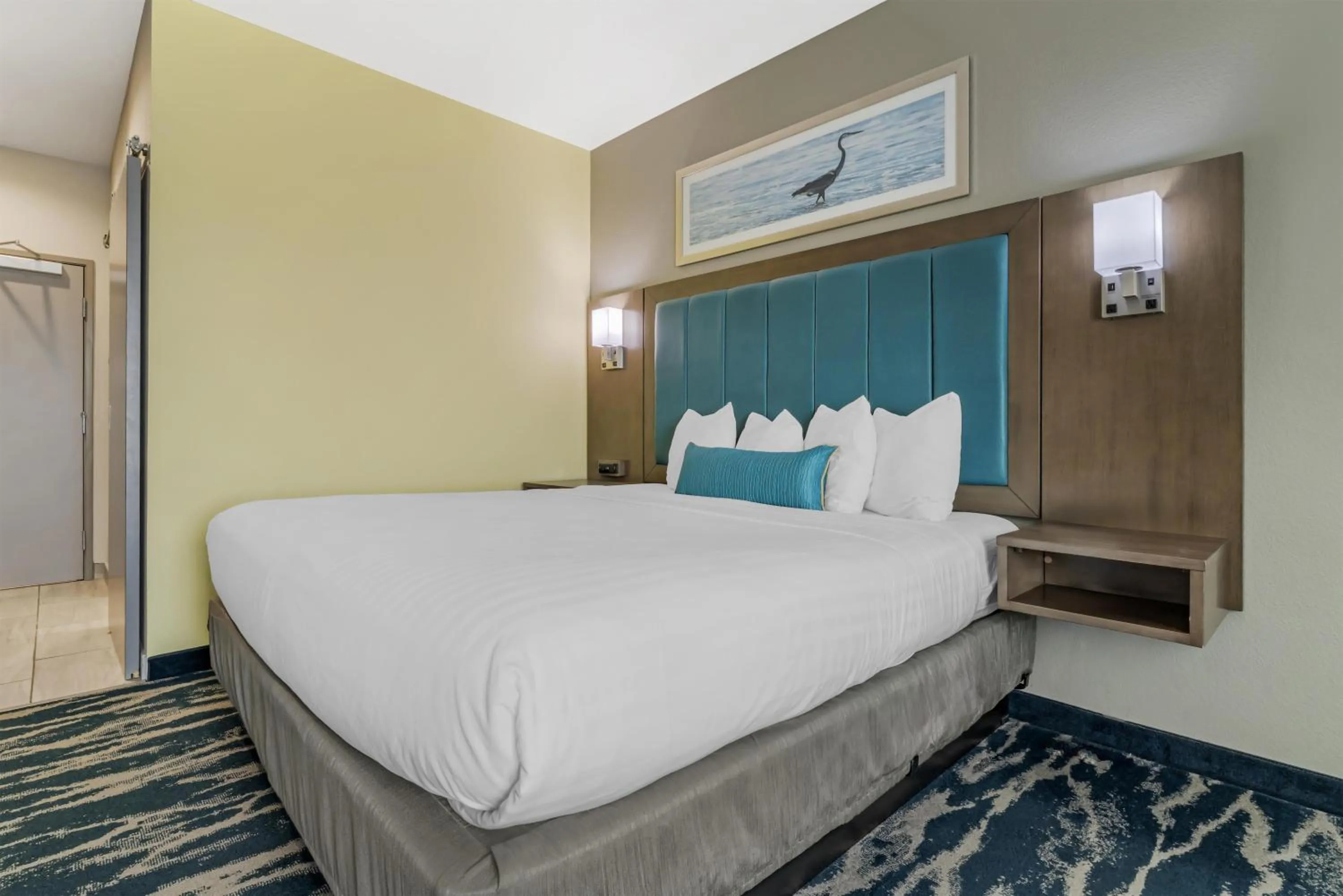Bedroom, Bed in Executive Residency by Best Western Corpus Christi