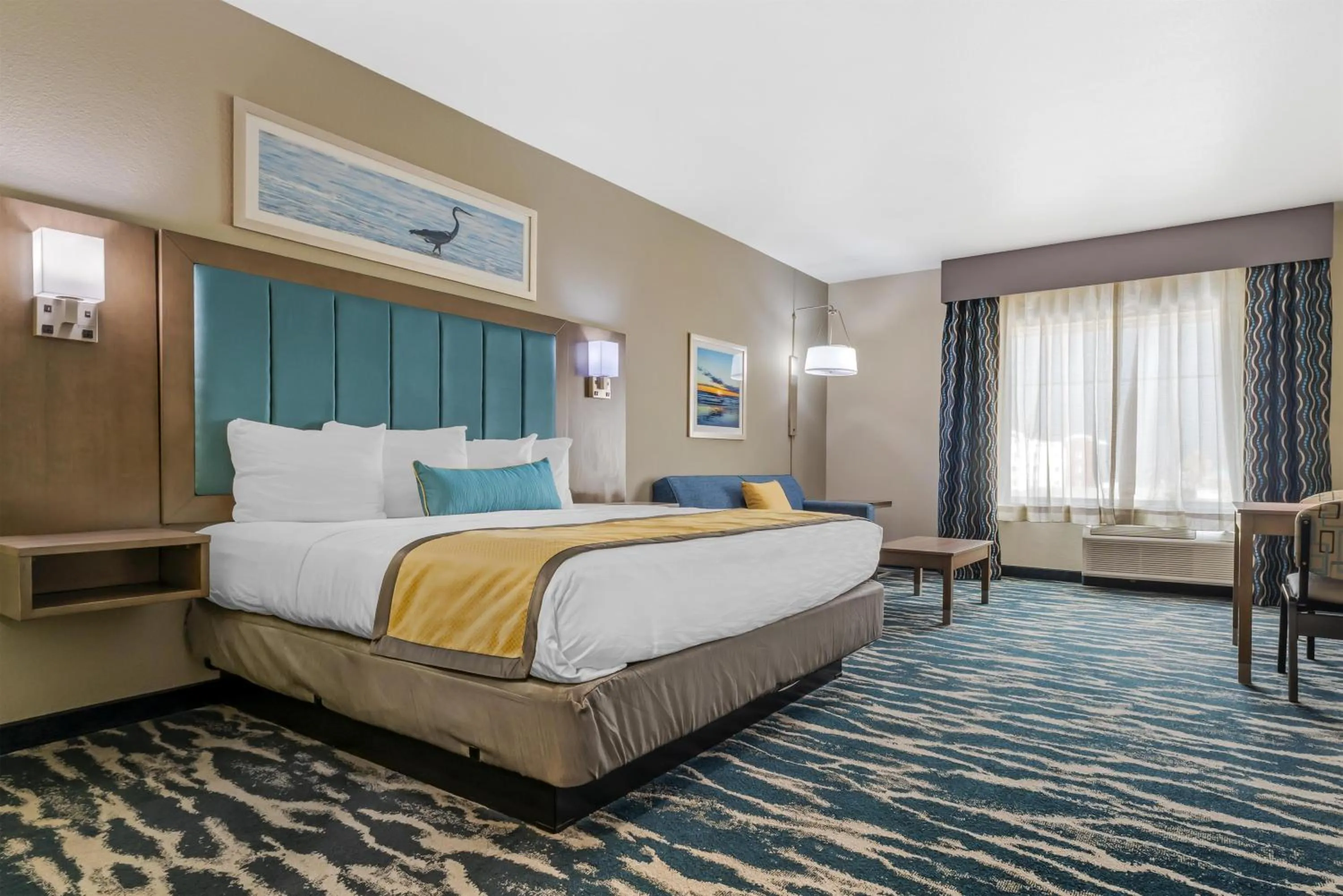 Bedroom, Bed in Executive Residency by Best Western Corpus Christi