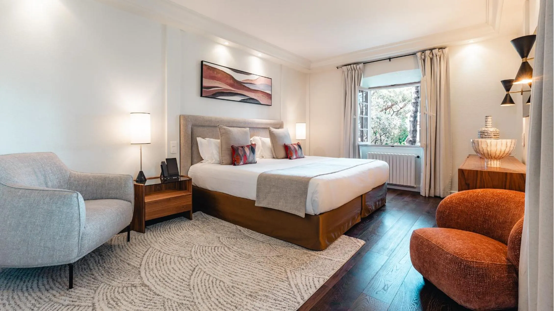 Bedroom, Bed in Hôtel La Mandarine