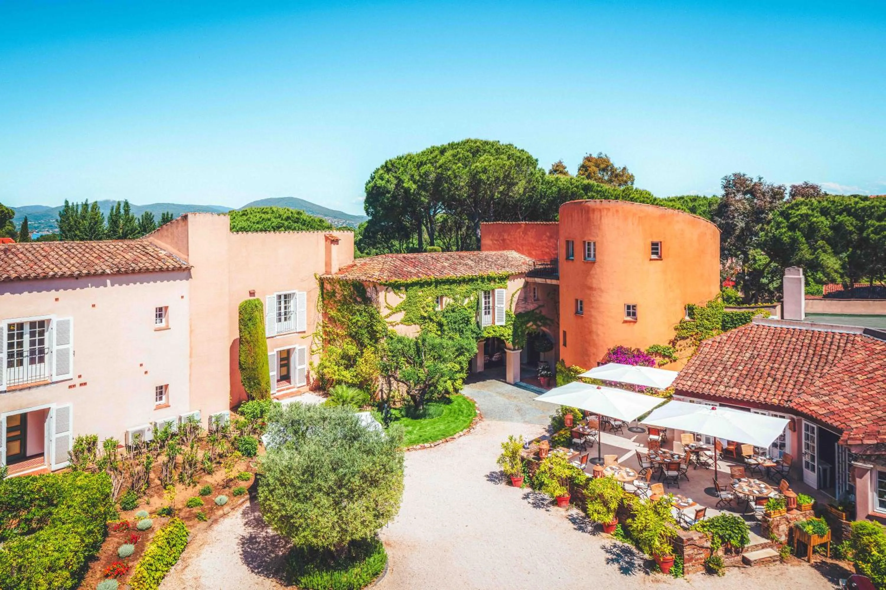 Property building in Hôtel La Mandarine