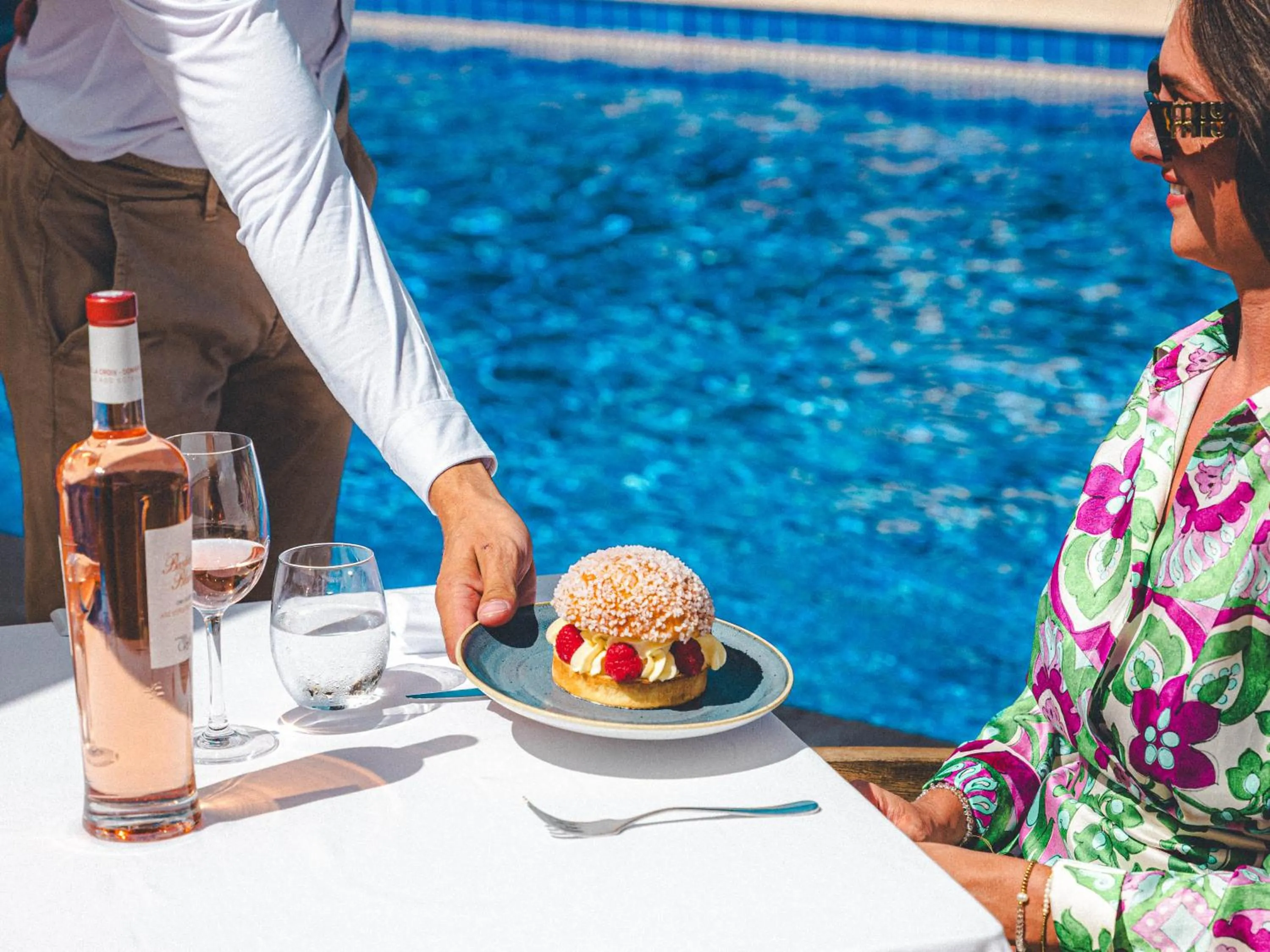 Restaurant/places to eat in Hôtel La Mandarine