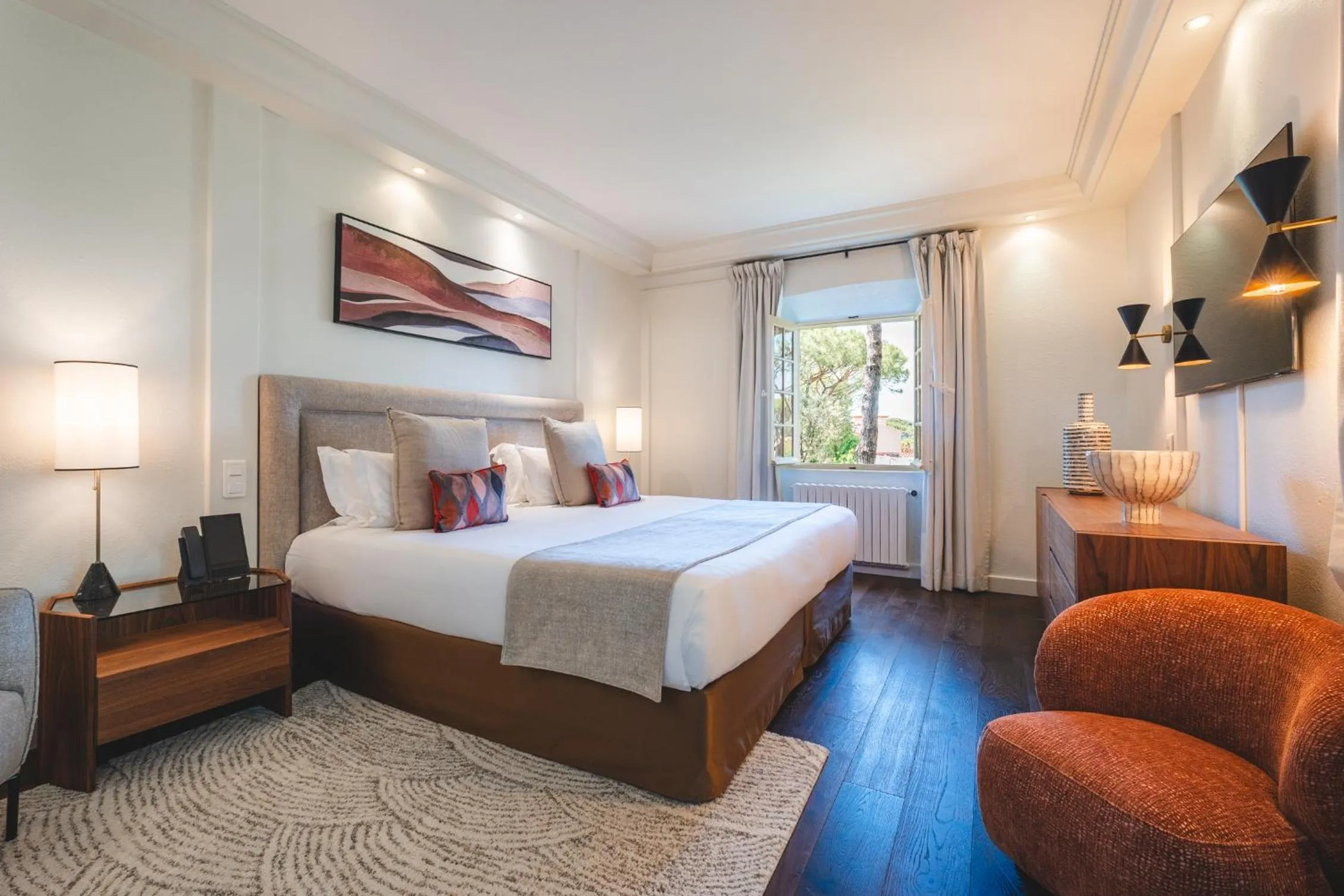 Bedroom in Hôtel La Mandarine