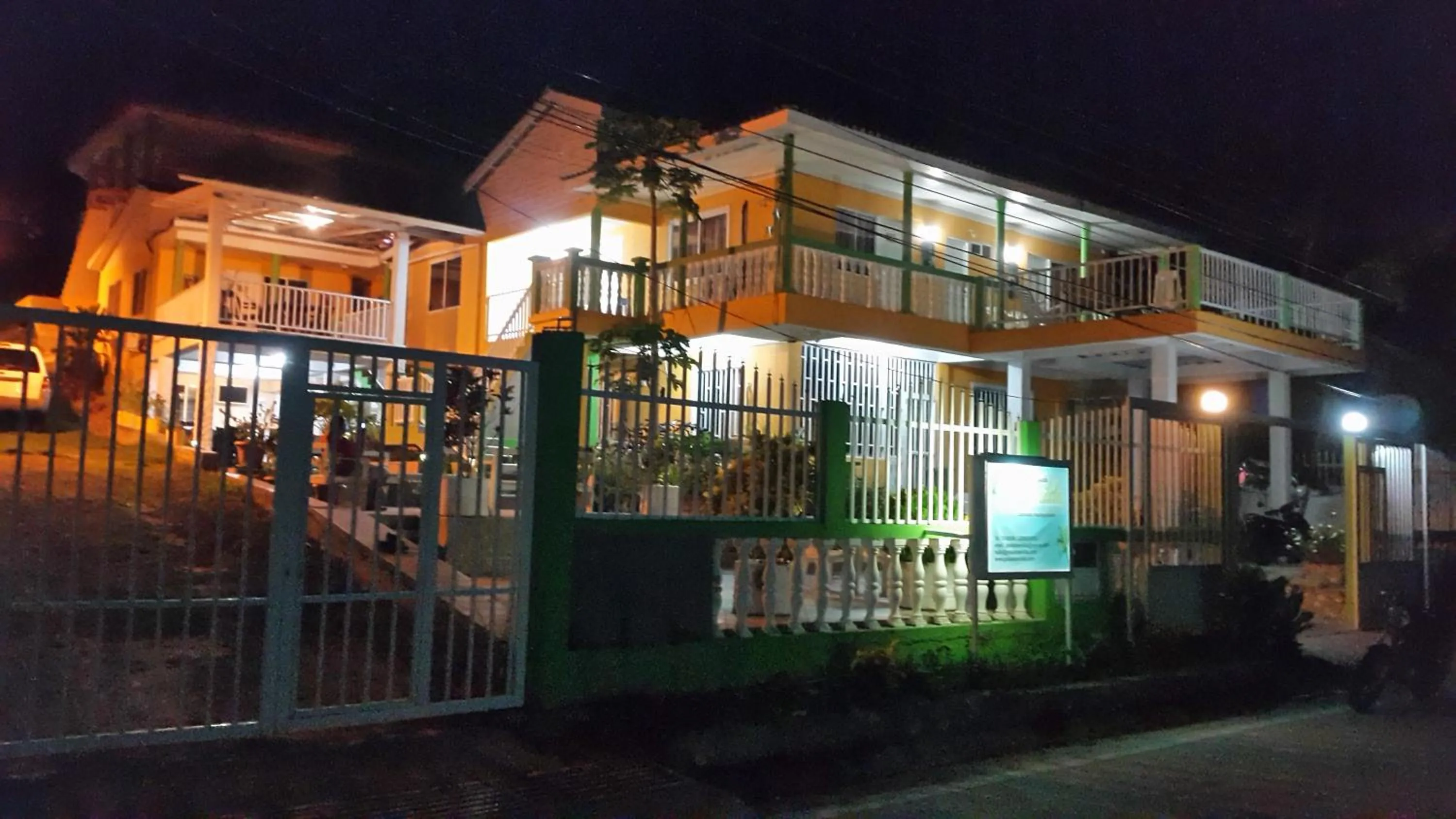 Property building in Hotel Posada Enilda