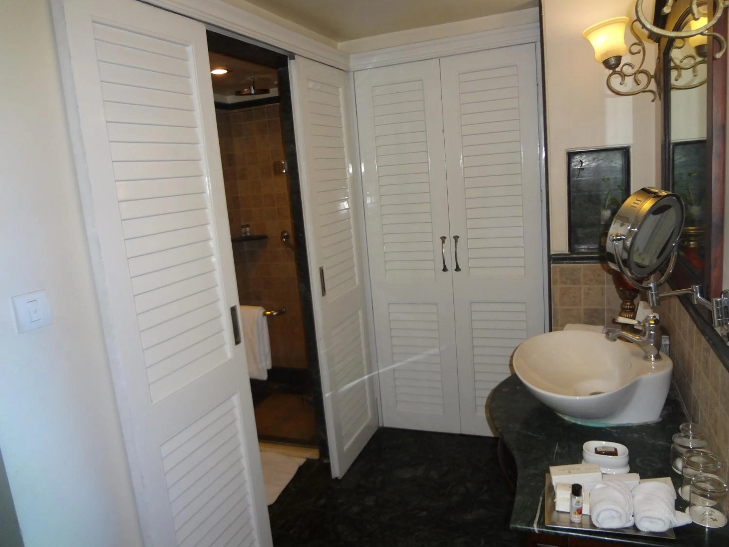 Bedroom in Tuli Imperial