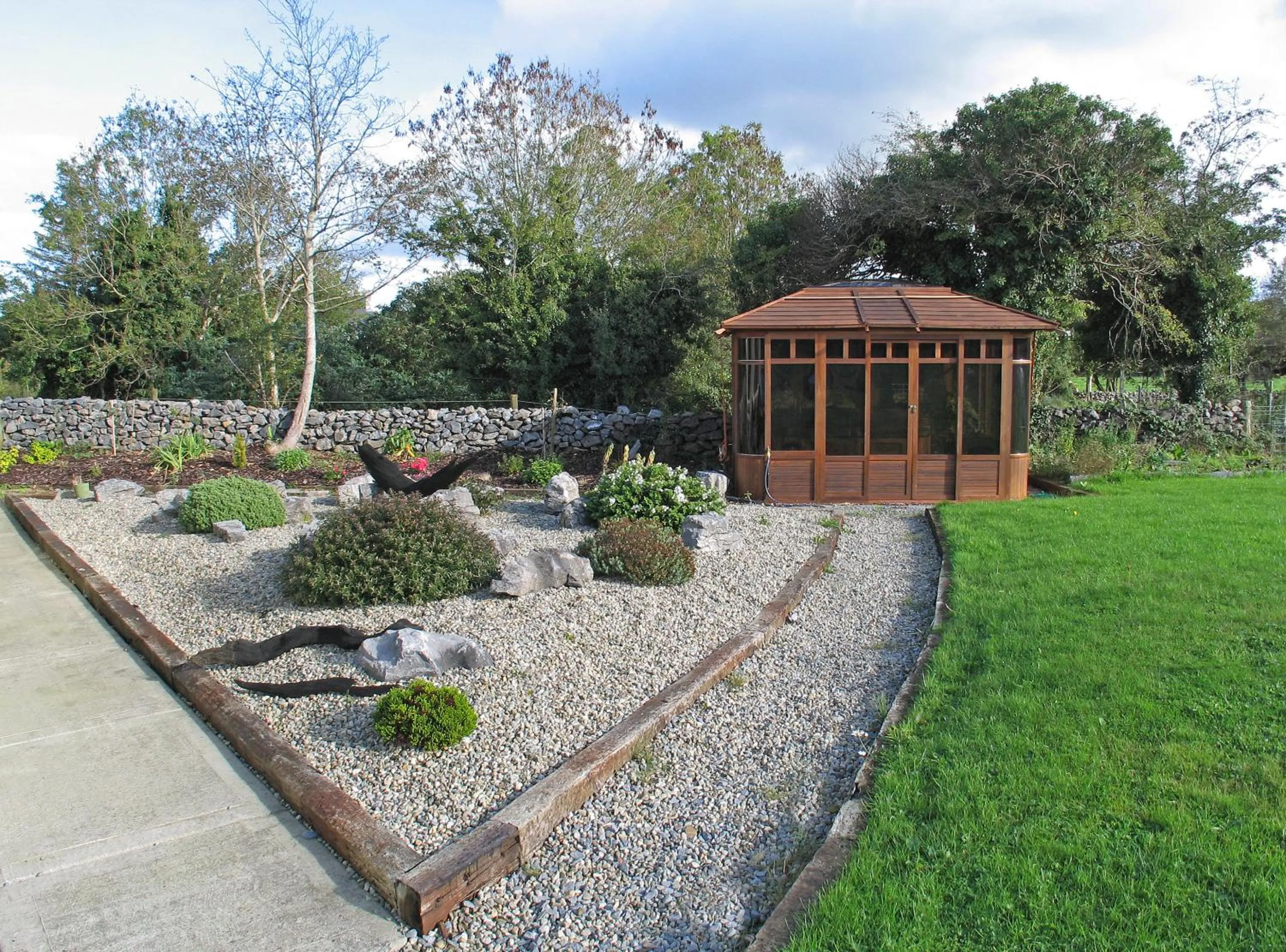 Garden view in Camillaun Lodge with Lough Corrib Boat Hire