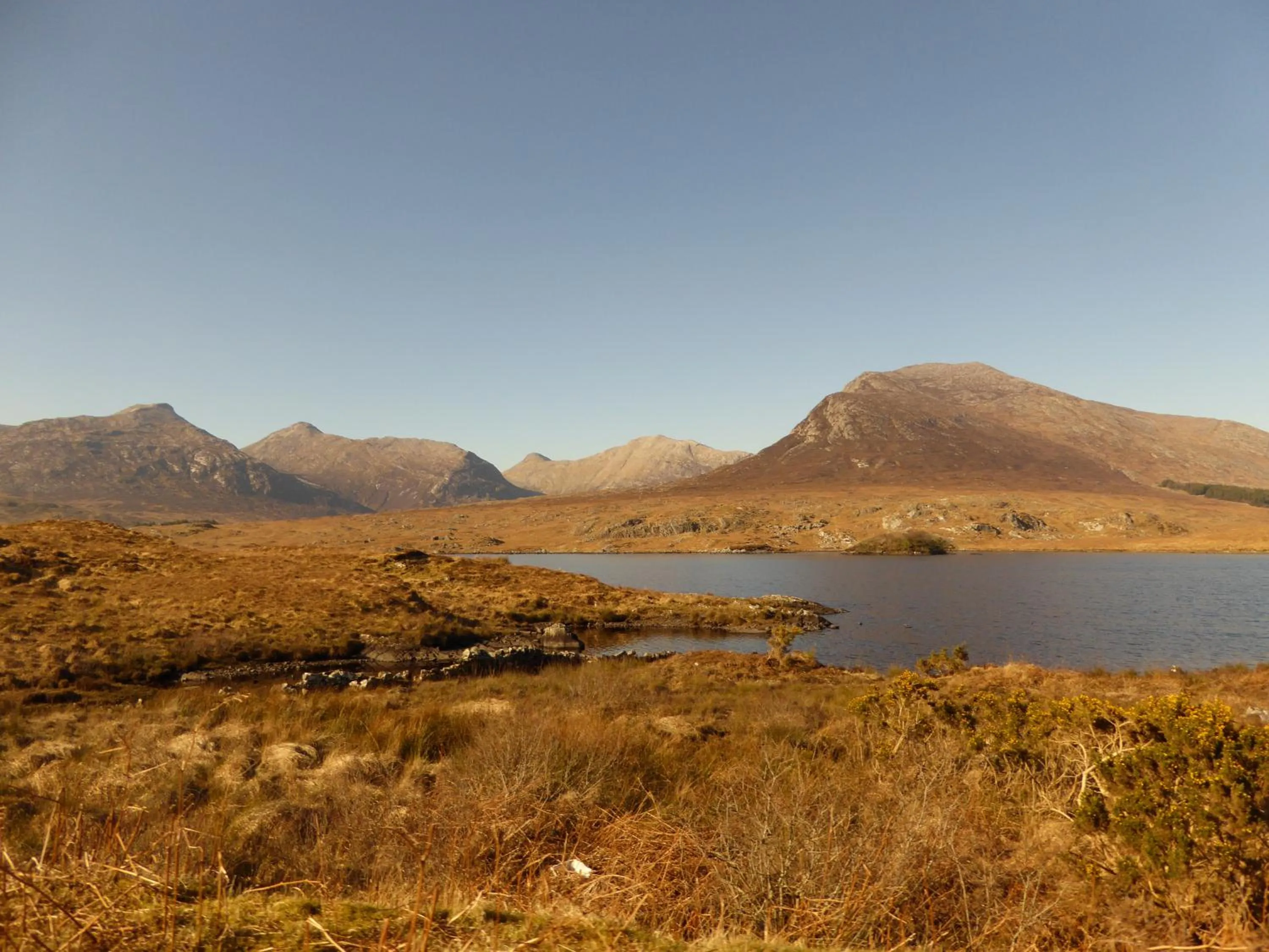 Neighbourhood in Camillaun Lodge with Lough Corrib Boat Hire