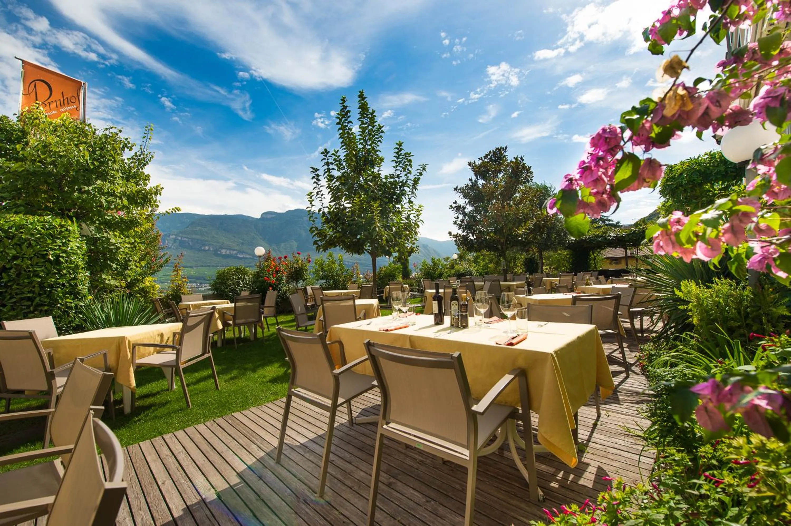 Restaurant/places to eat in Hotel Residence Pernhof