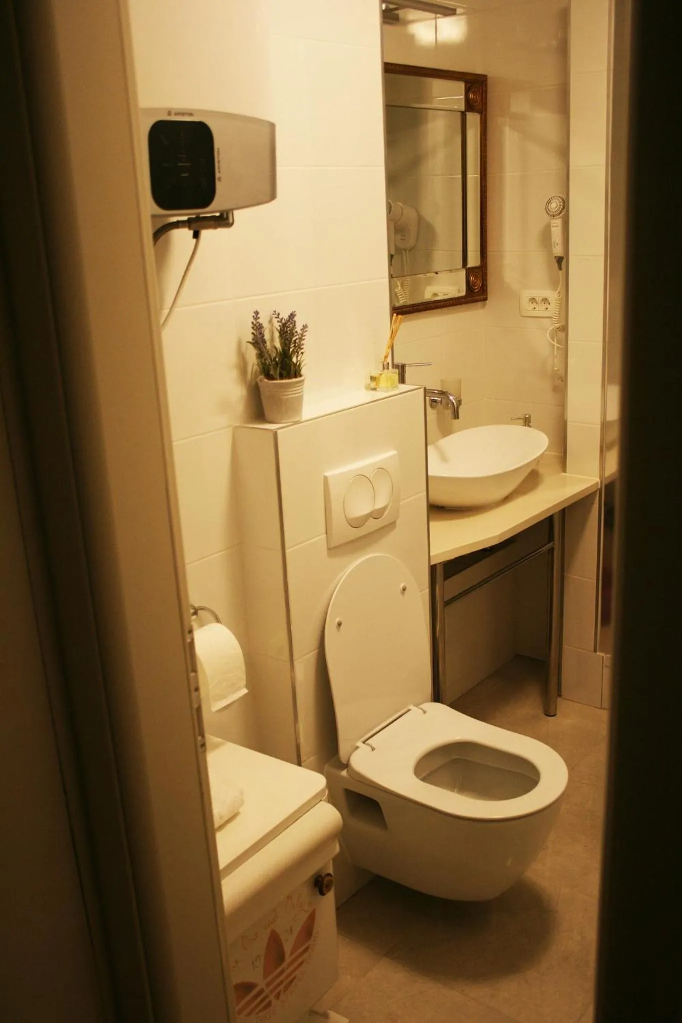 Bathroom in Old City Center Suite