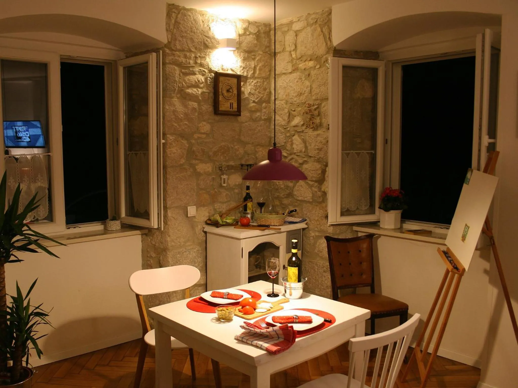 Dining area in Old City Center Suite
