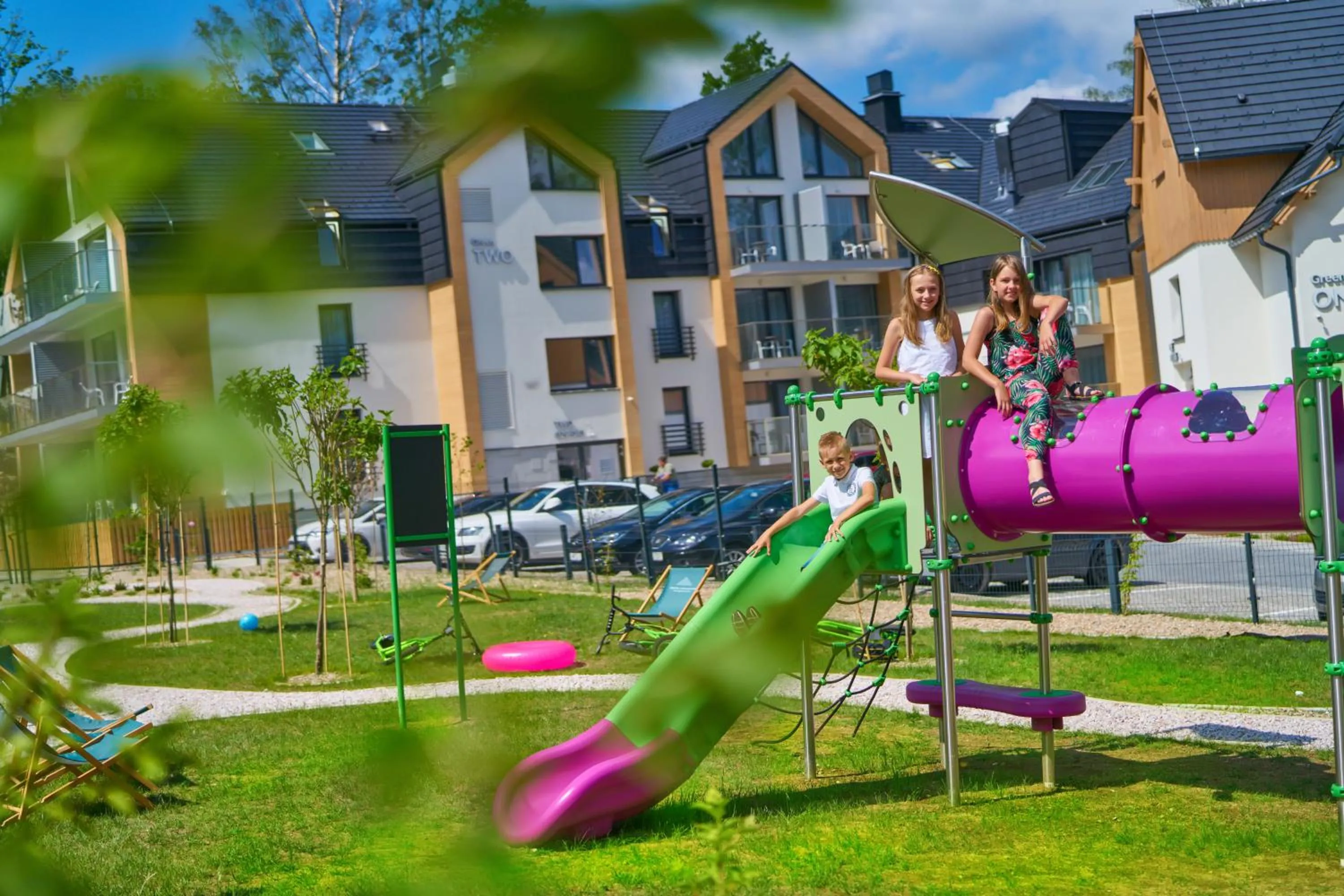 Children play ground in Green Apartments