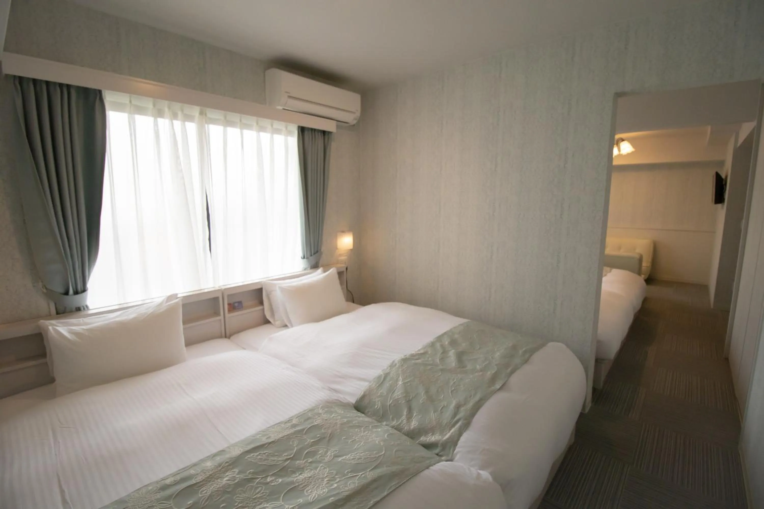 Bedroom, Bed in Framboise KYOTO Hotel de charme