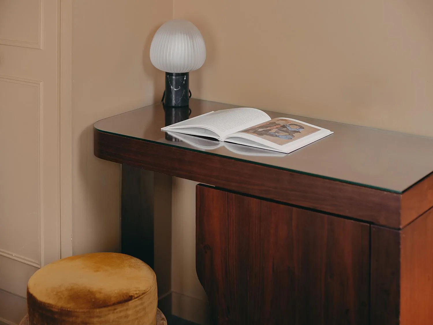 Bedroom in Hôtel Belloy