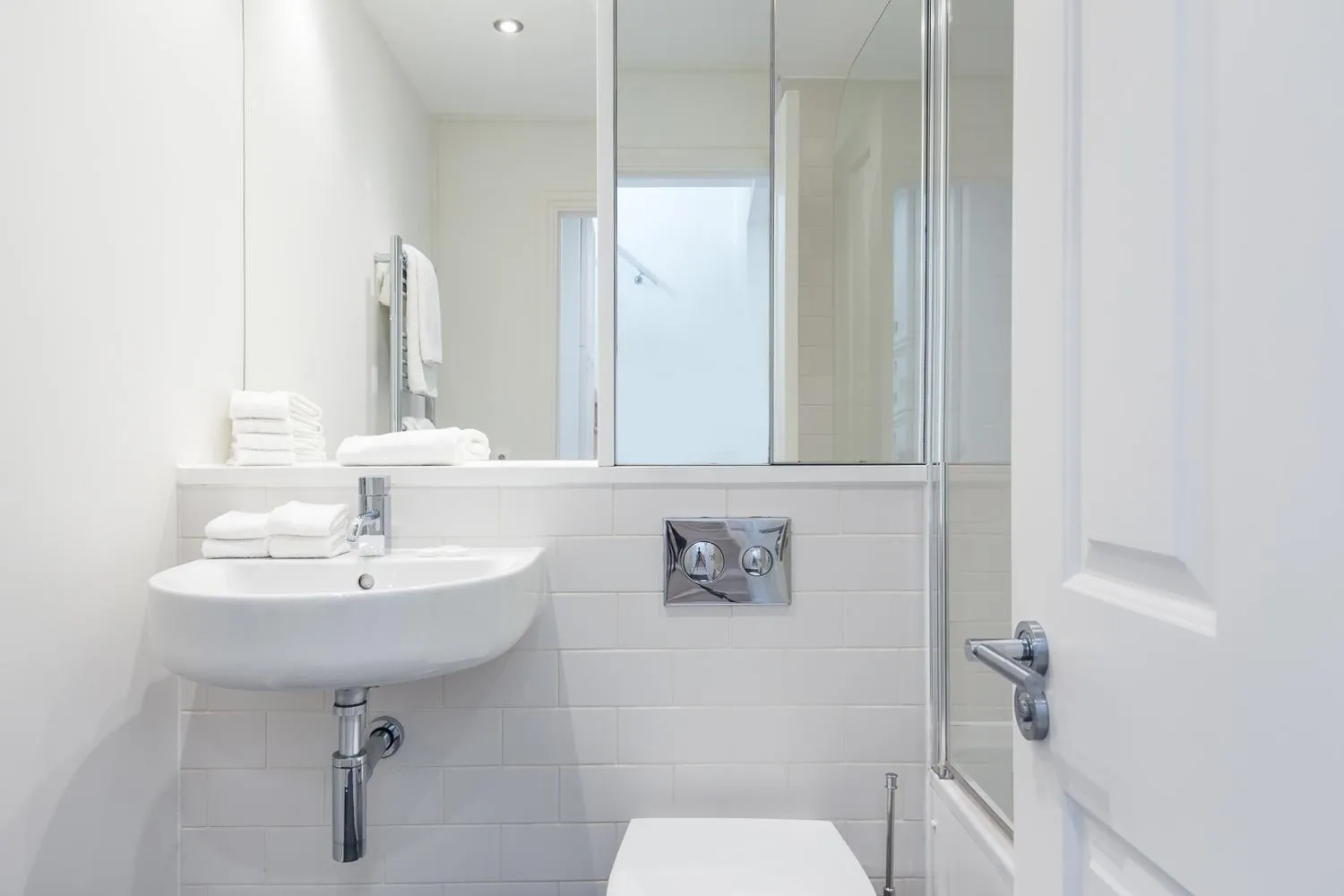 Shower in Prime Apartments in Covent Garden