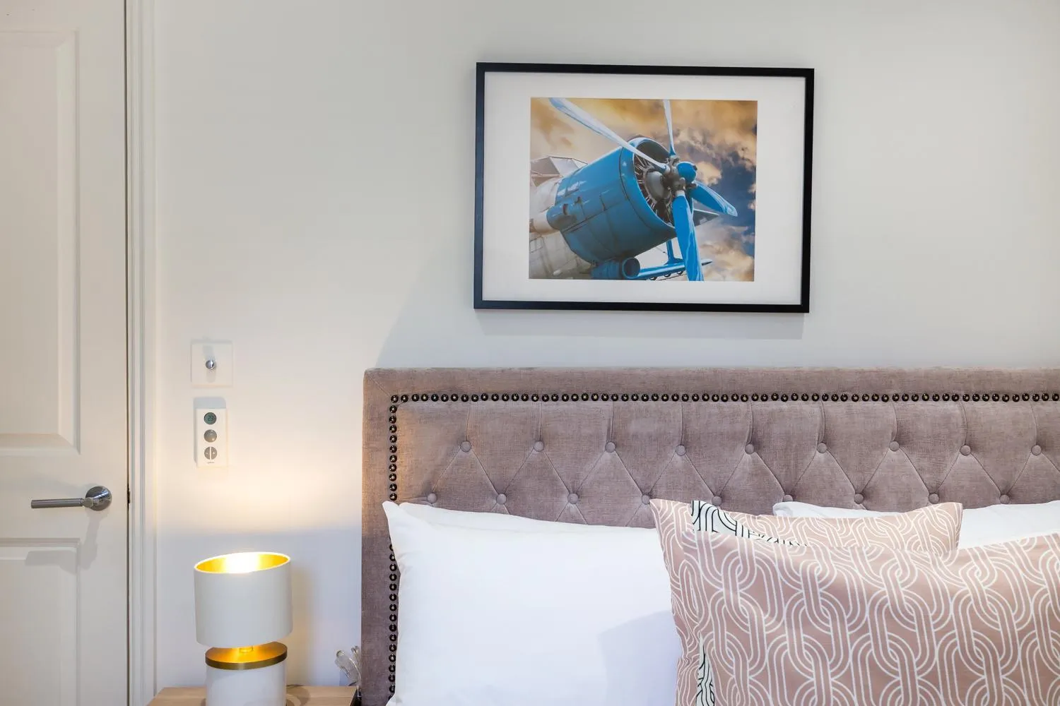 Bed in Prime Apartments in Covent Garden