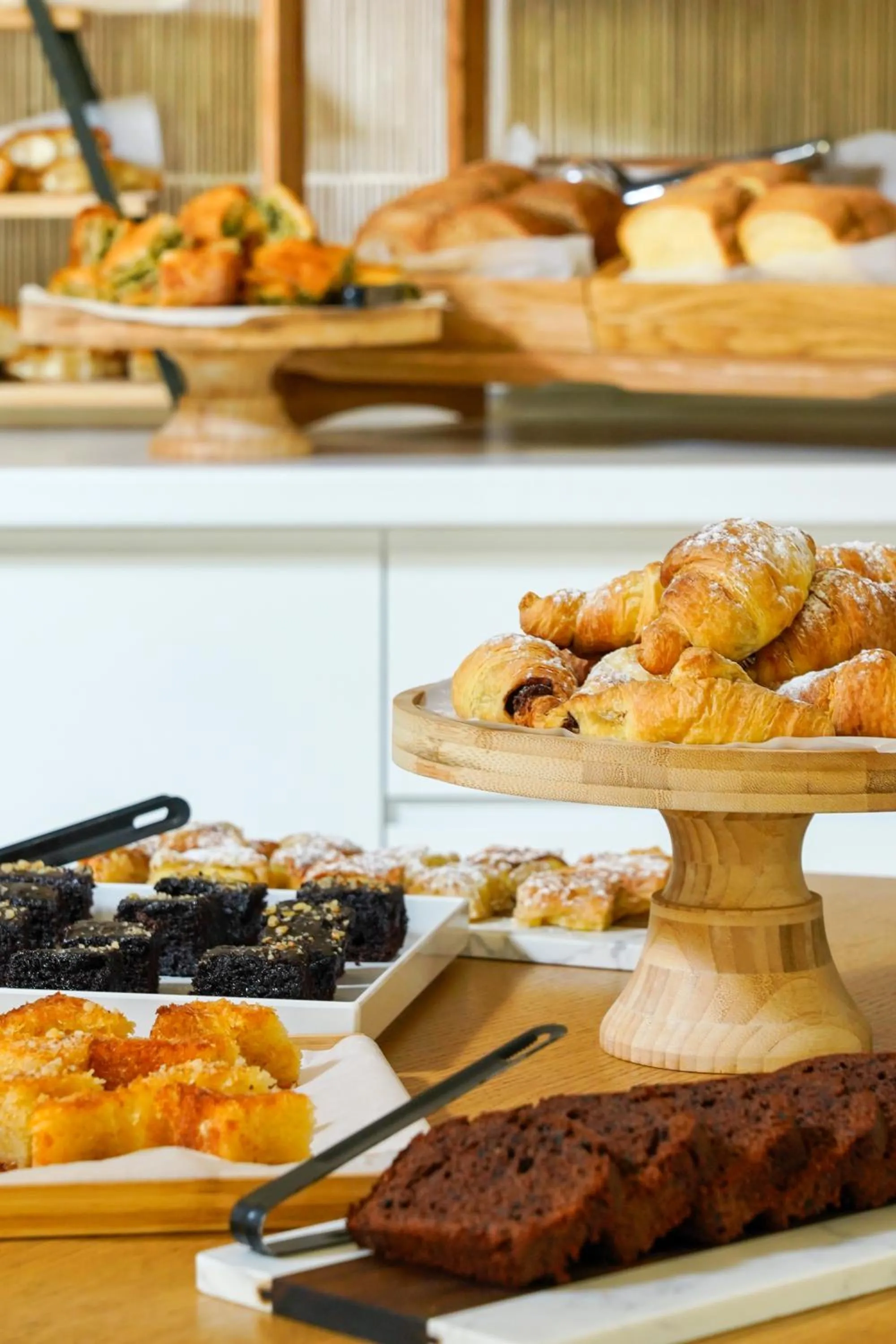 Buffet breakfast in Elektra Comfort Hotel by Del Mare