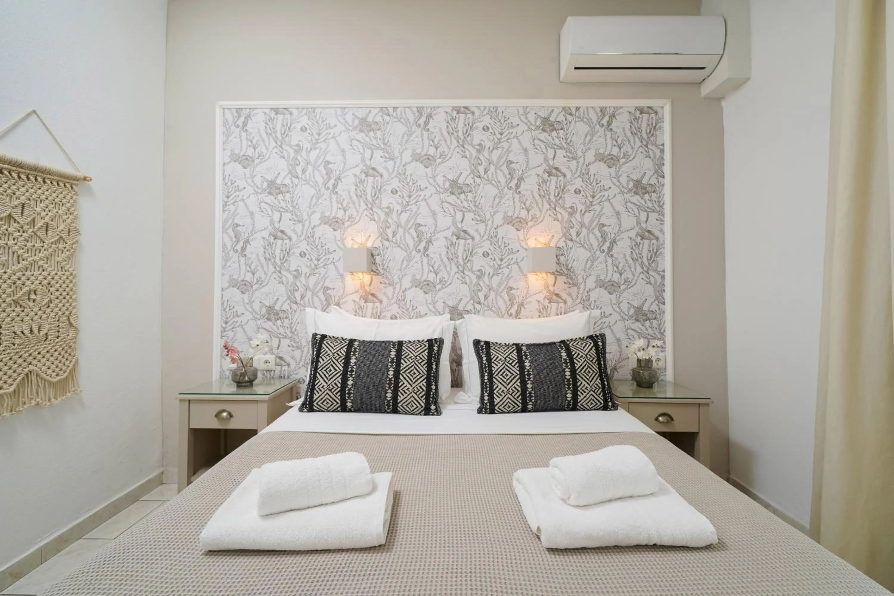 Bed in Elektra Comfort Hotel by Del Mare