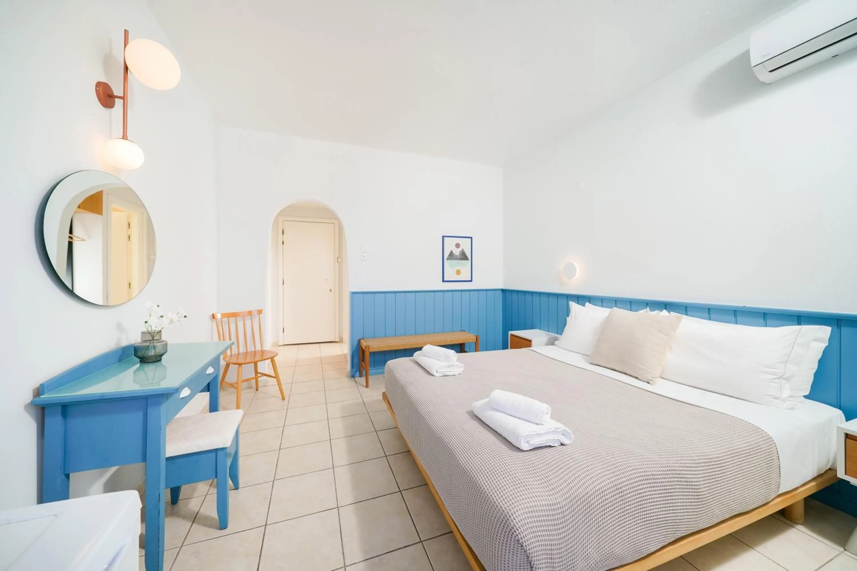 Photo of the whole room, Bed in Elektra Comfort Hotel by Del Mare