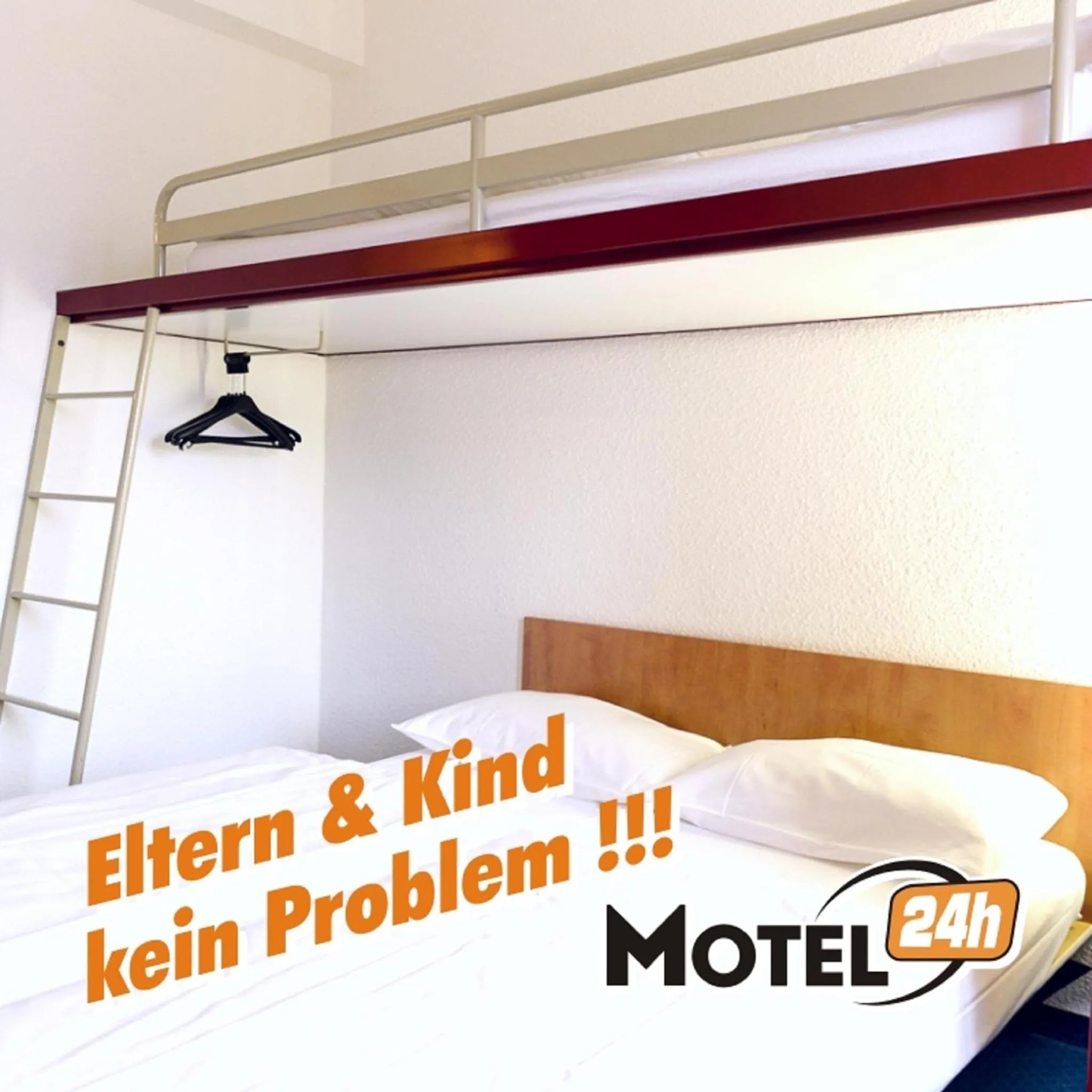 Bed in Motel 24h Hannover