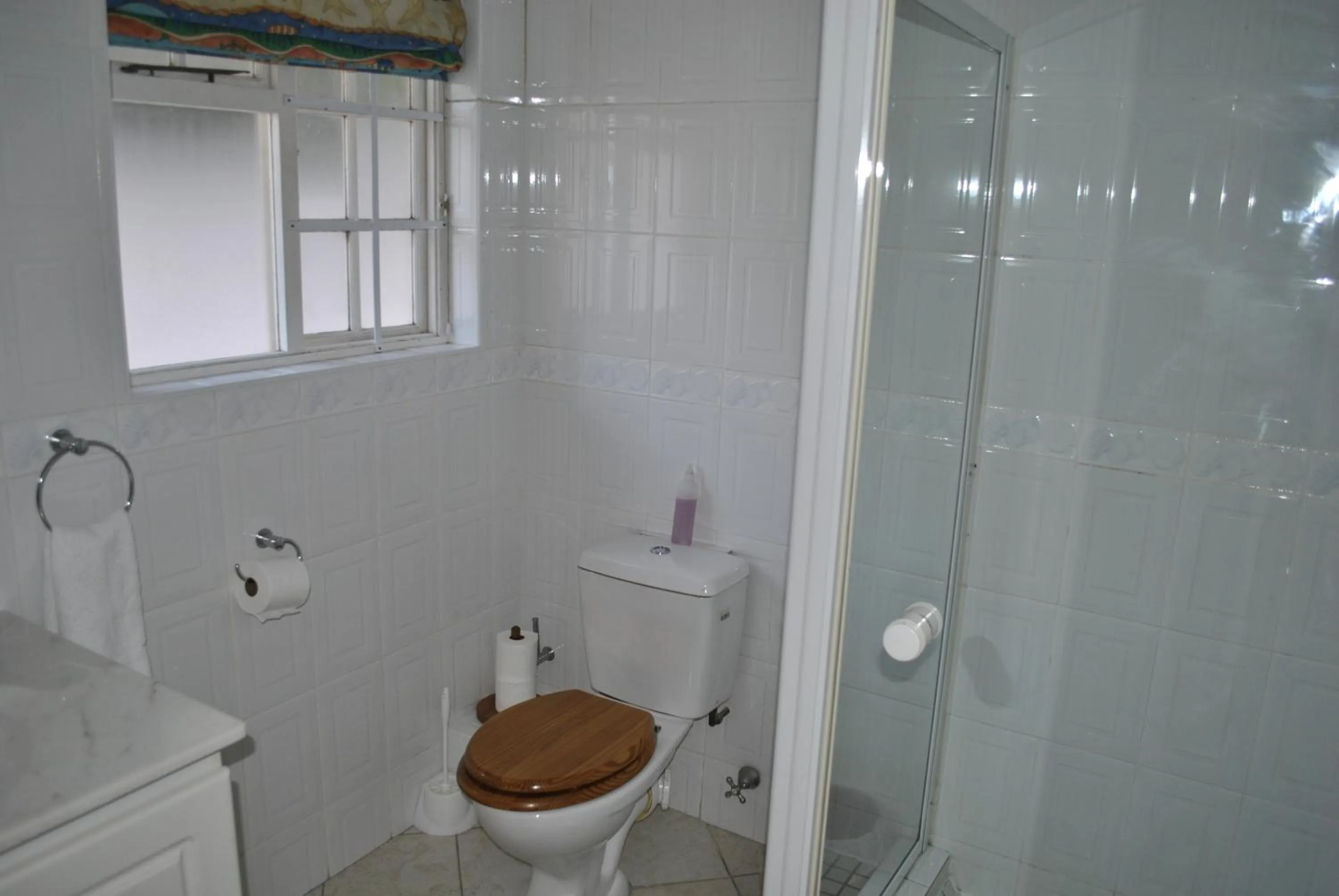 Bathroom in Cotswold House Residence
