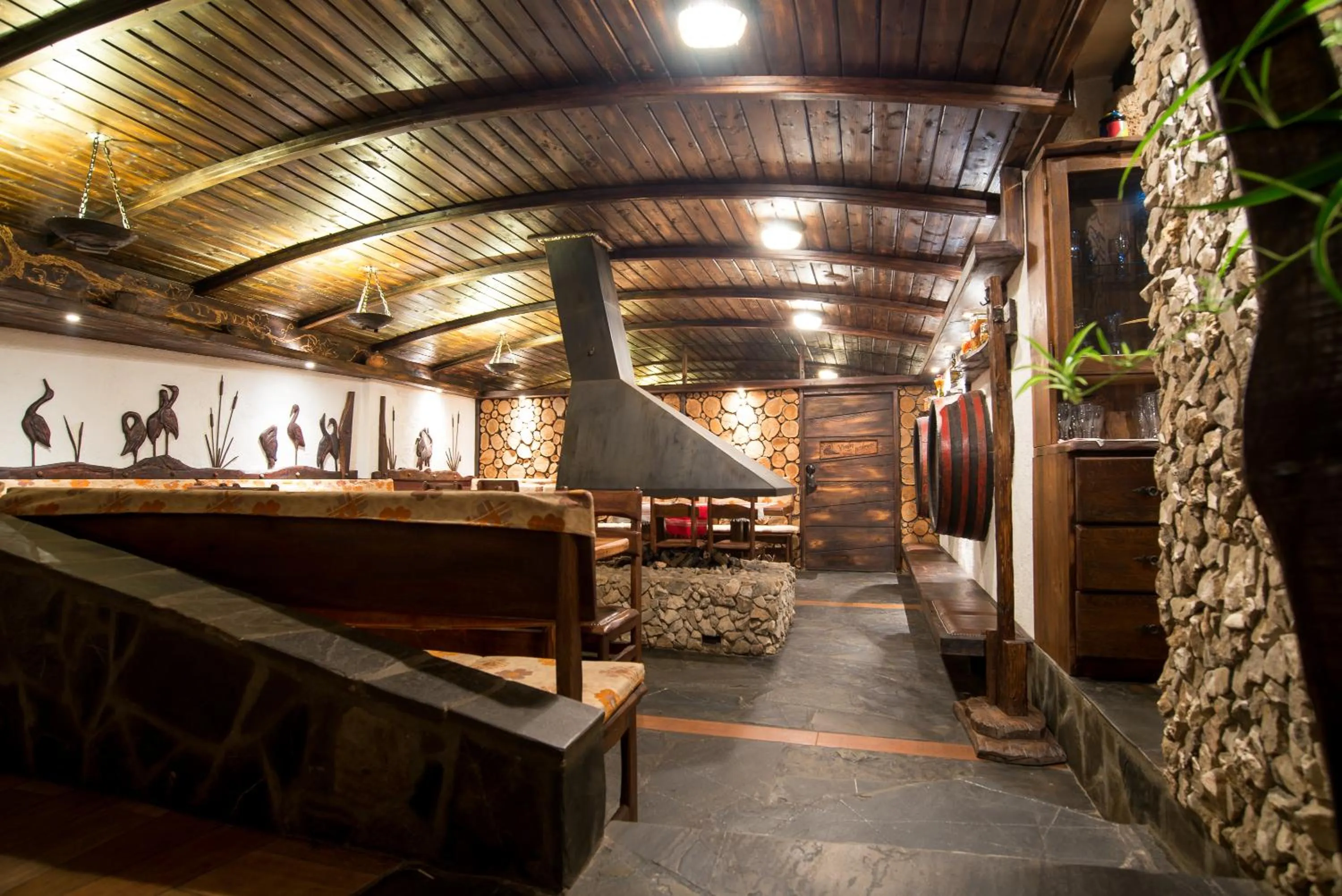 Restaurant/places to eat in Etno Village Cardaci