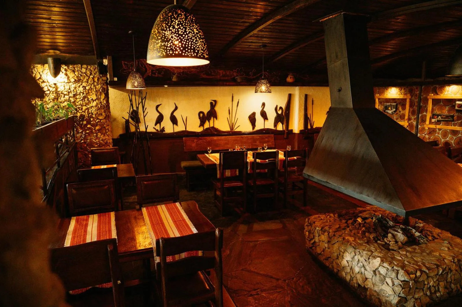 Restaurant/places to eat in Etno Village Cardaci