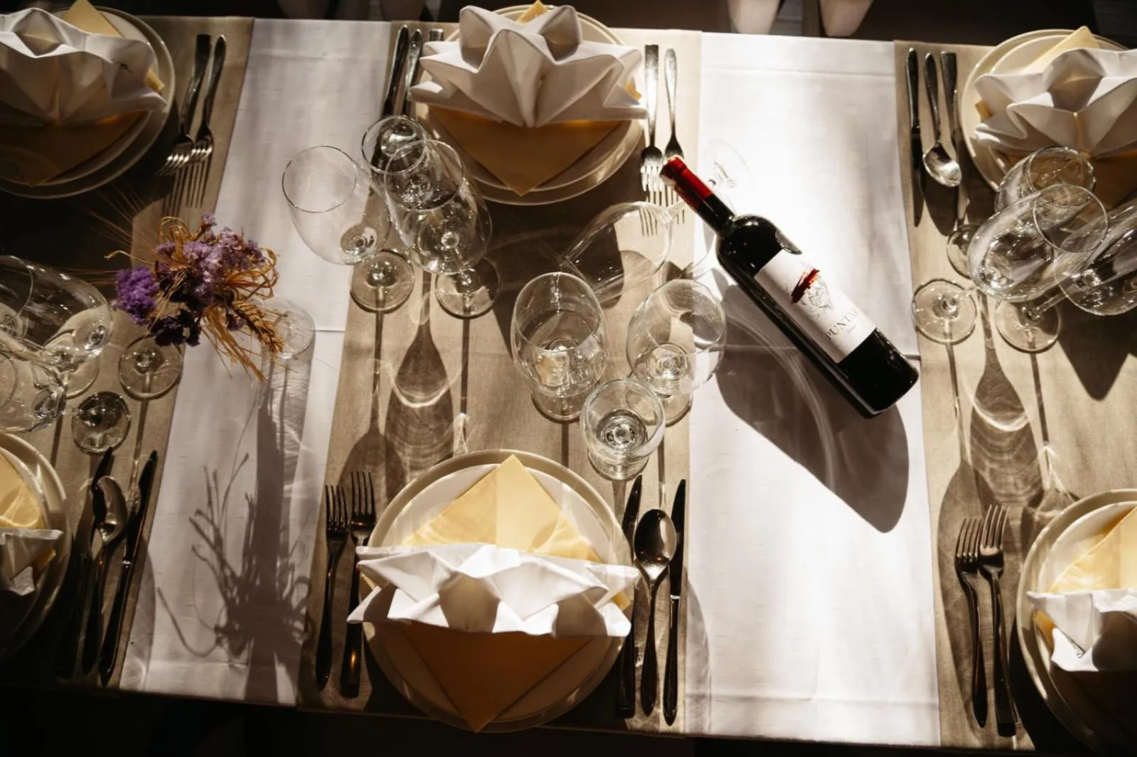 Restaurant/places to eat in Etno Village Cardaci