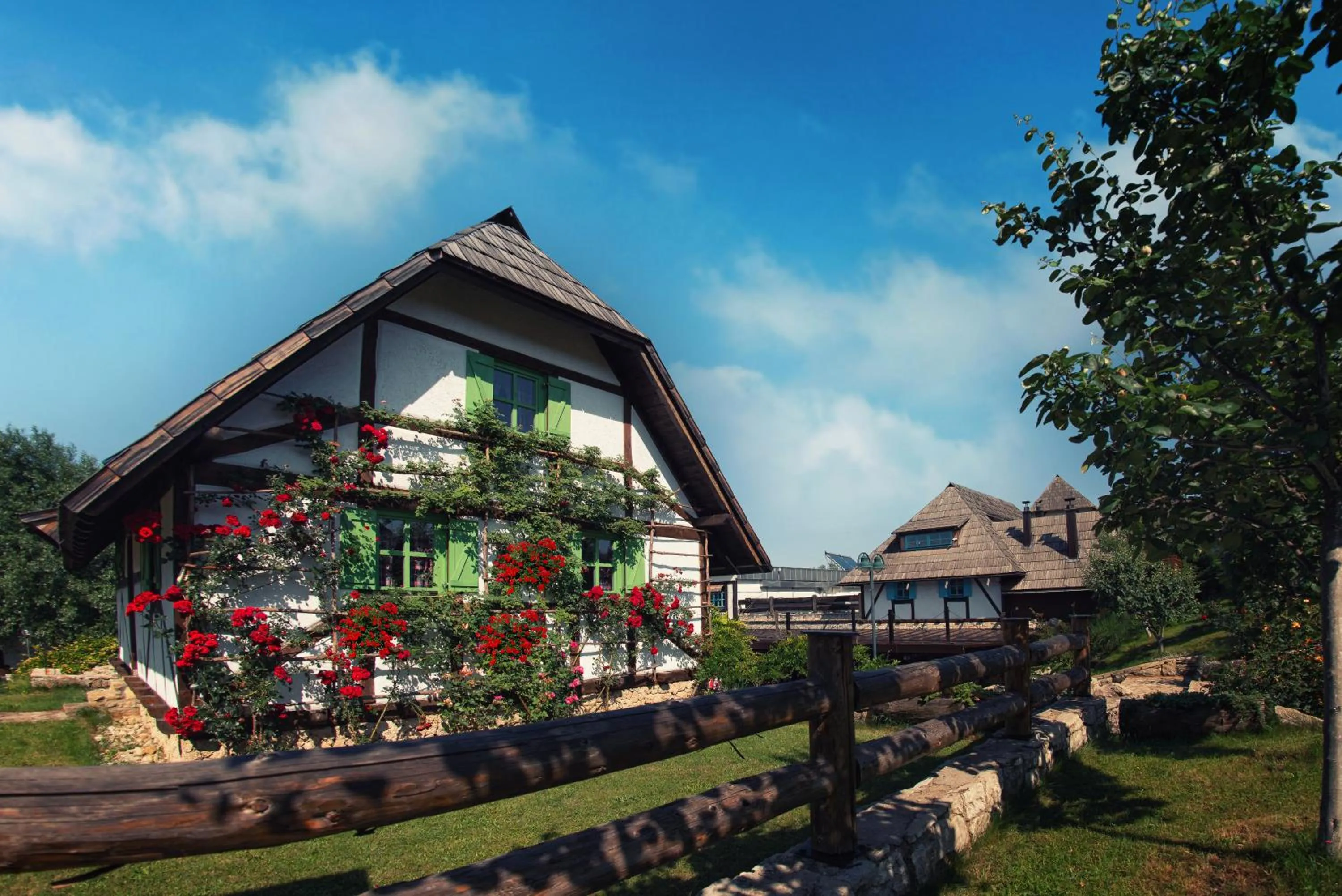 Property building in Etno Village Cardaci