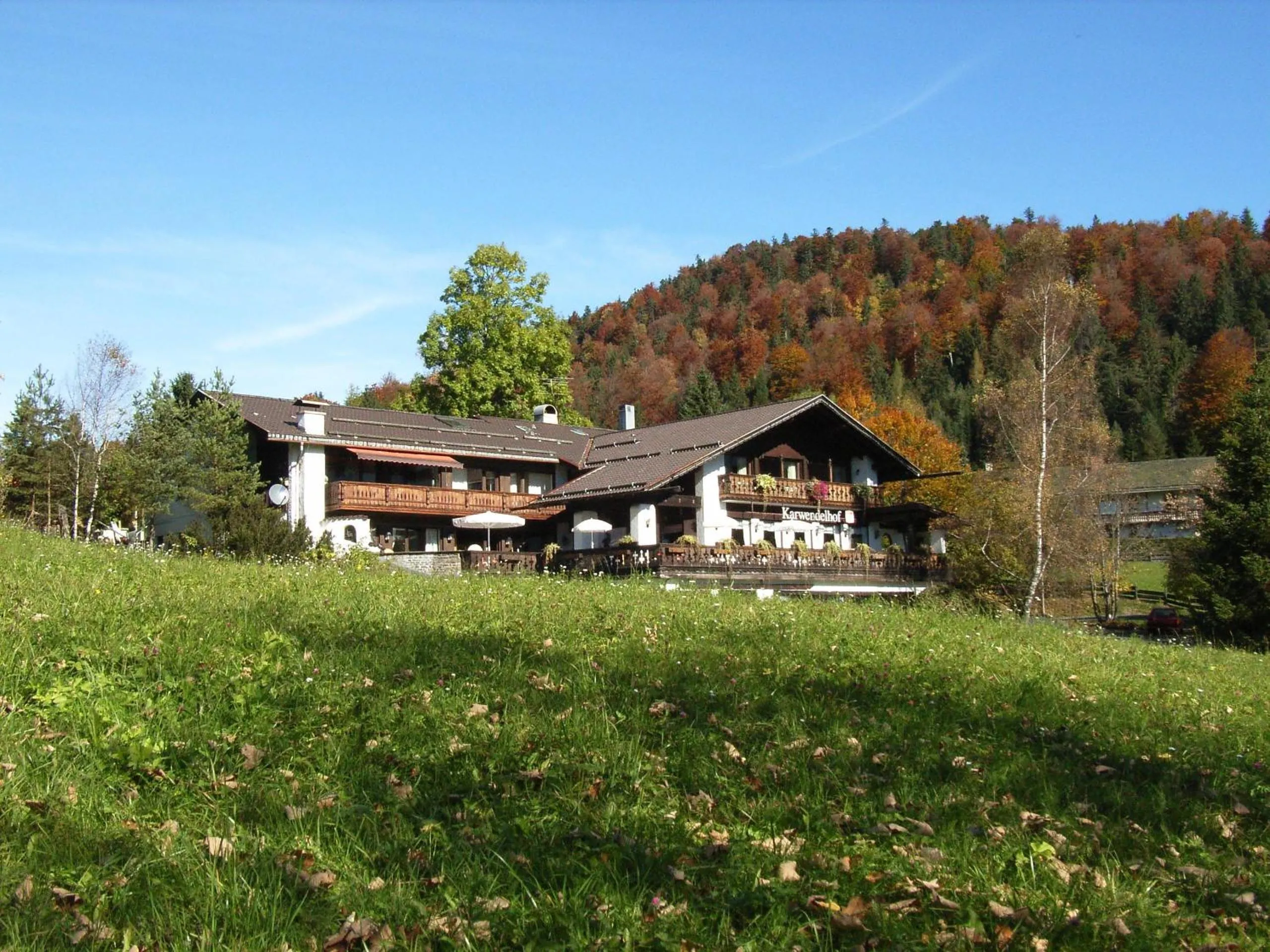 Property building in Panoramahotel Karwendelhof