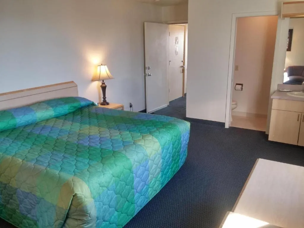 Bed in Surfside Resort