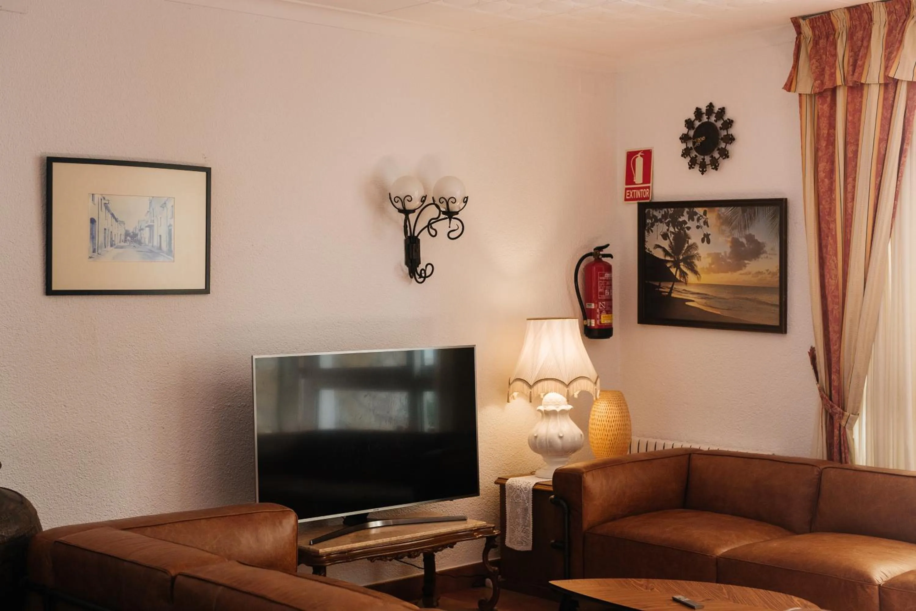Communal lounge/ TV room in Mallorca Boutique Hotel