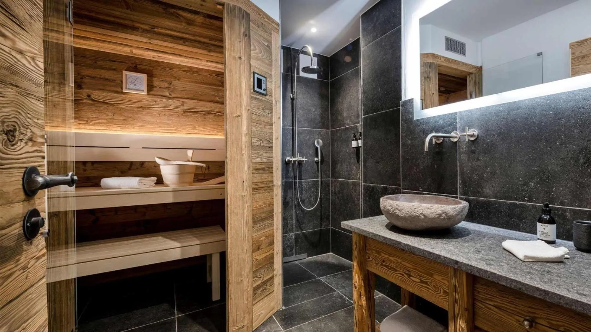 Bathroom in Chiemsee Chalet