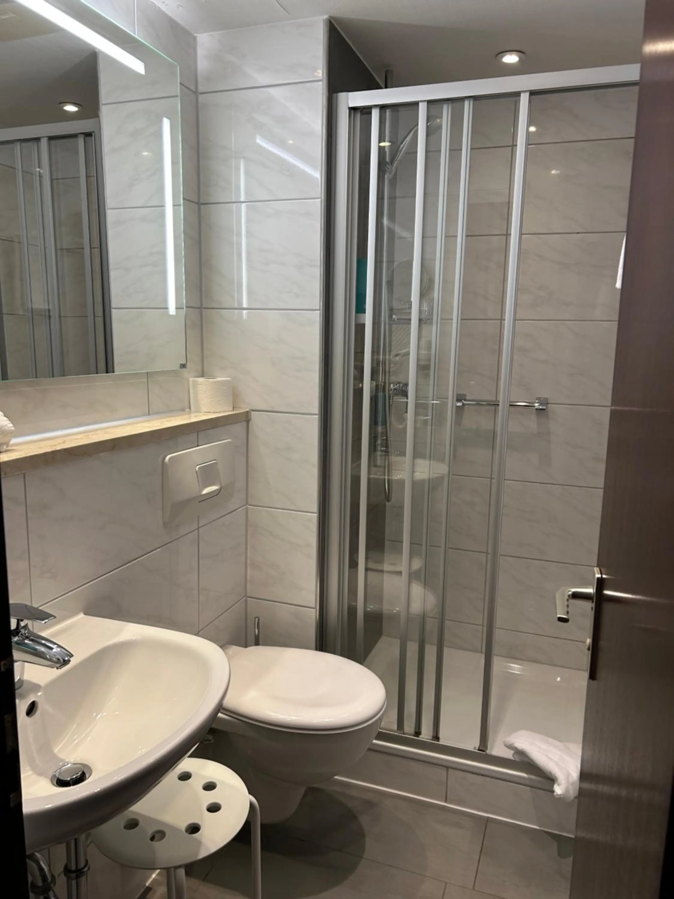 Shower in Hotel am Marschiertor