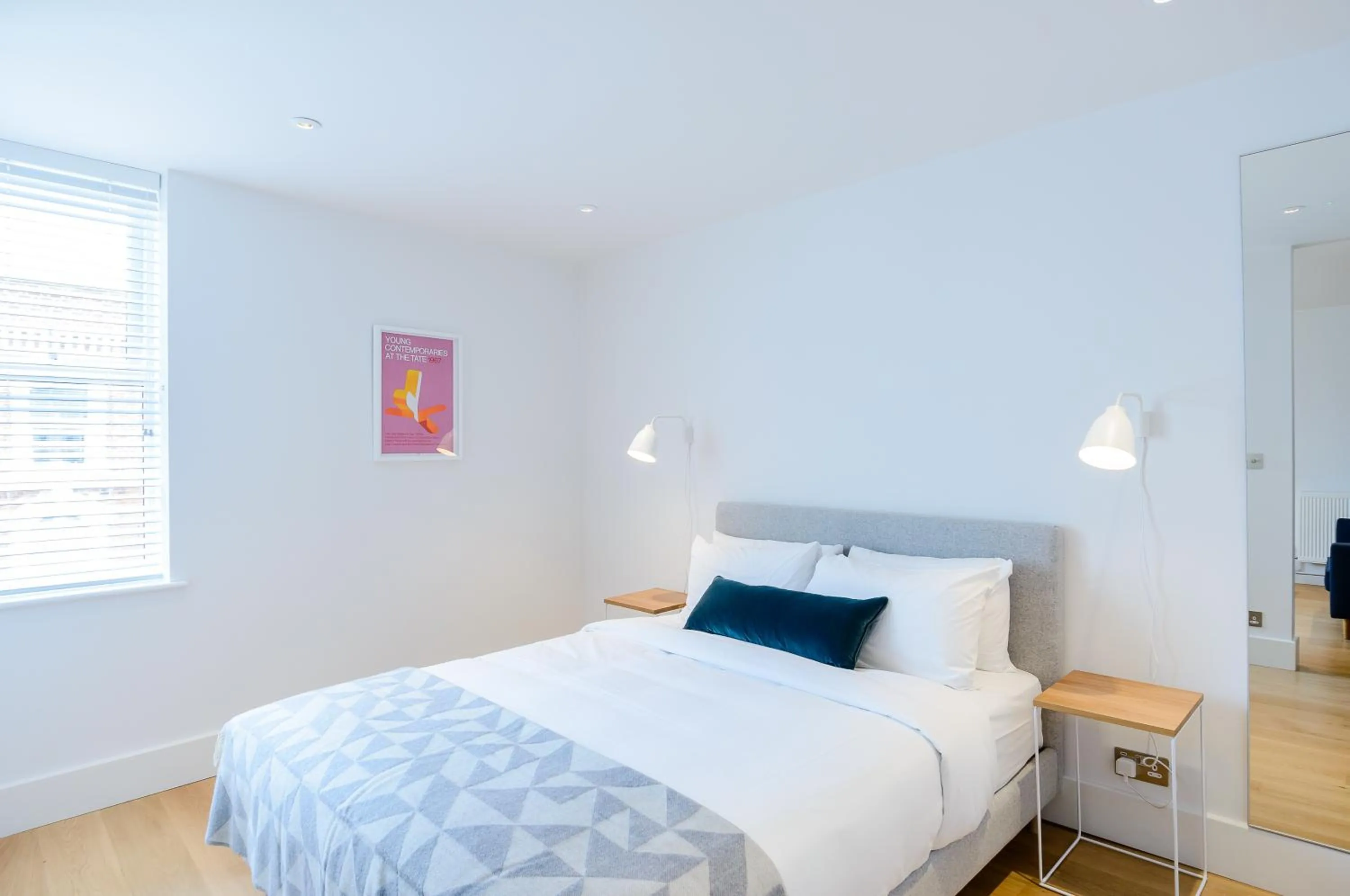 Bedroom, Bed in Native Fulham