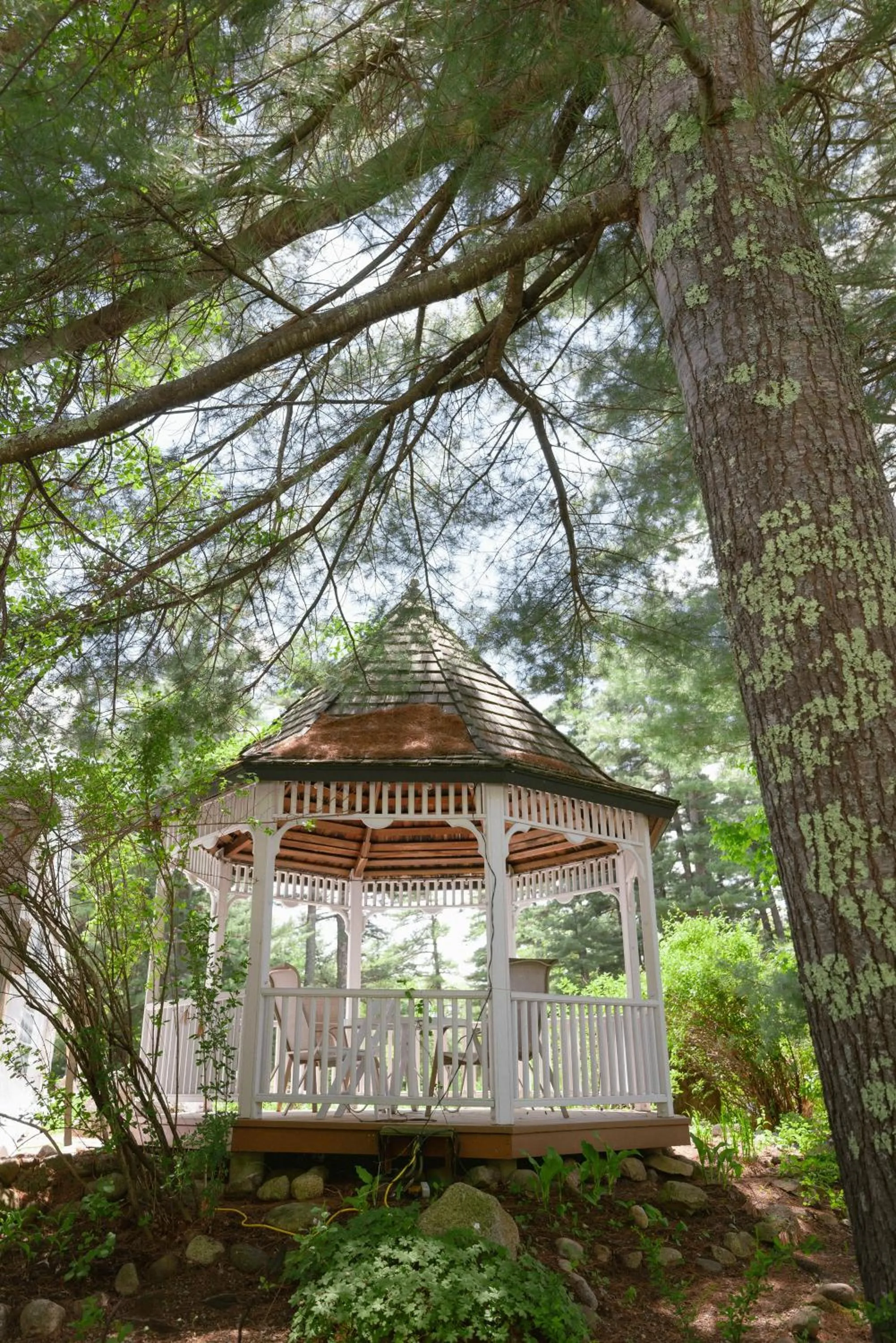 Stonehurst Manor Breakfast & Dinner Included