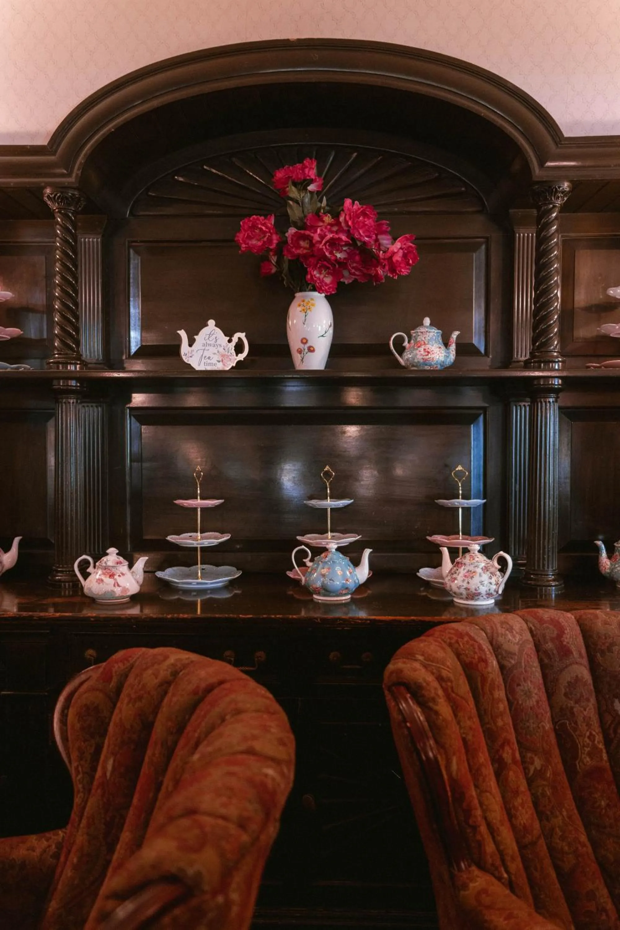 Stonehurst Manor Breakfast & Dinner Included