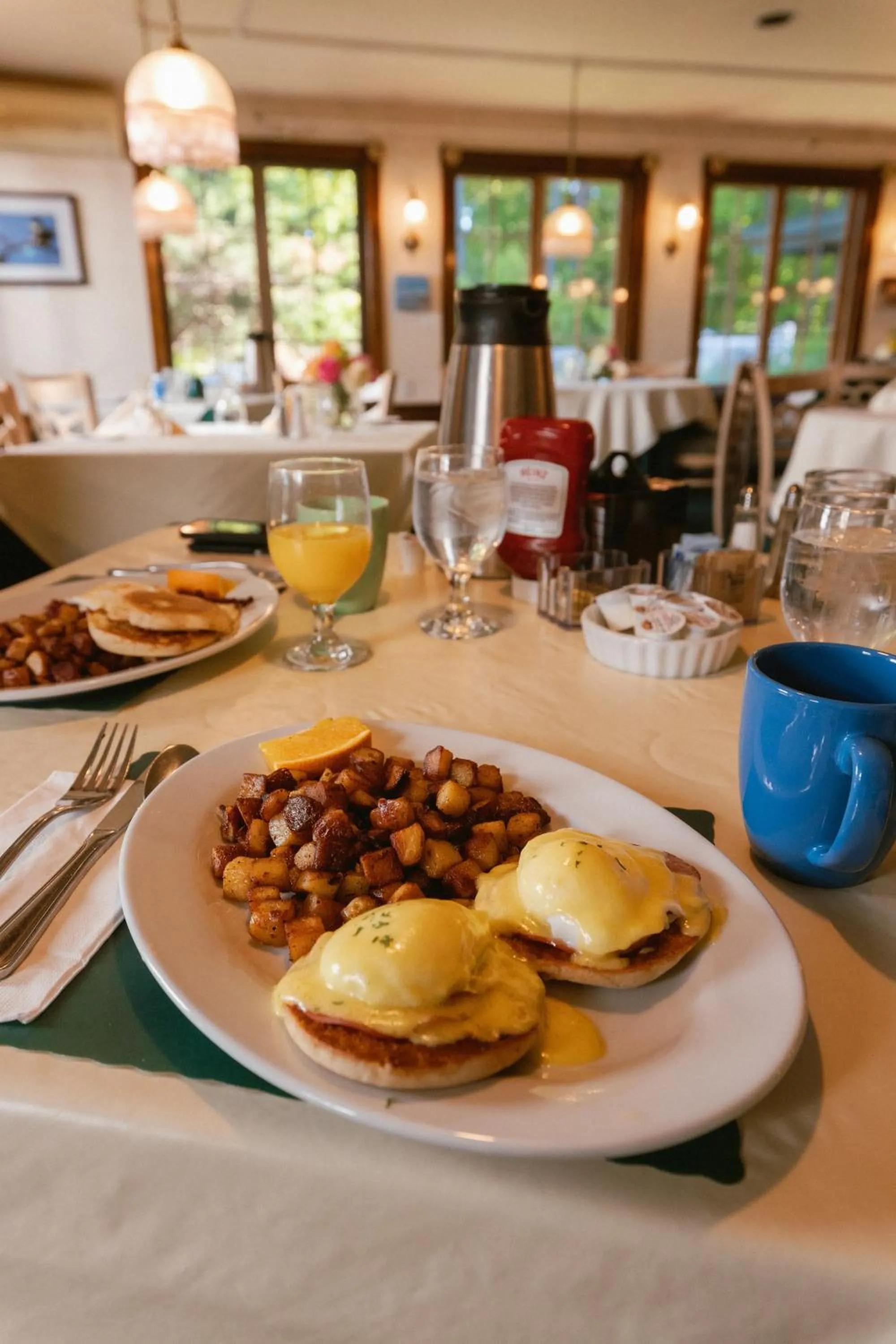 Stonehurst Manor Breakfast & Dinner Included