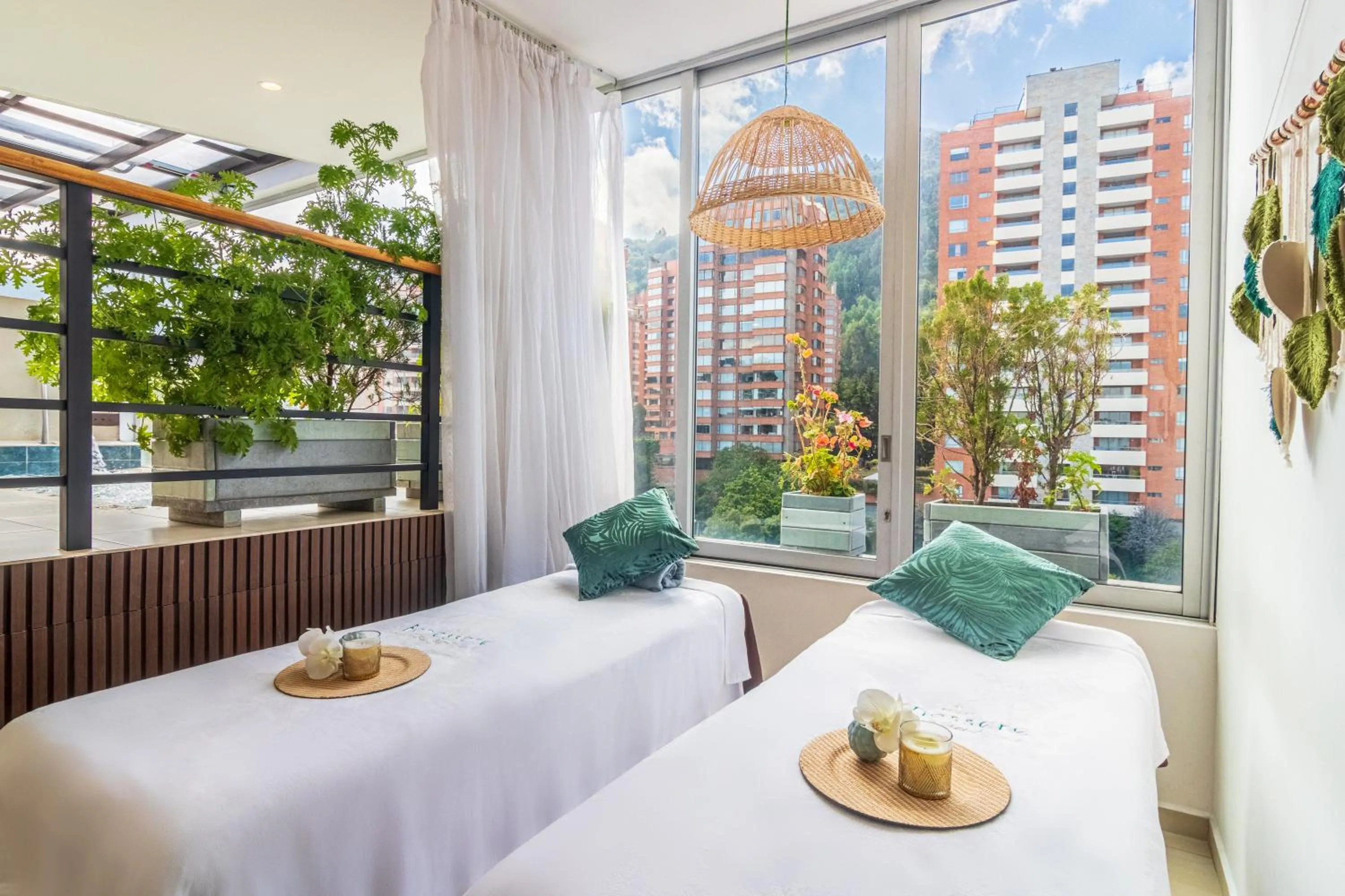 Massage, Bed in Biohotel Organic Suites Bogotá