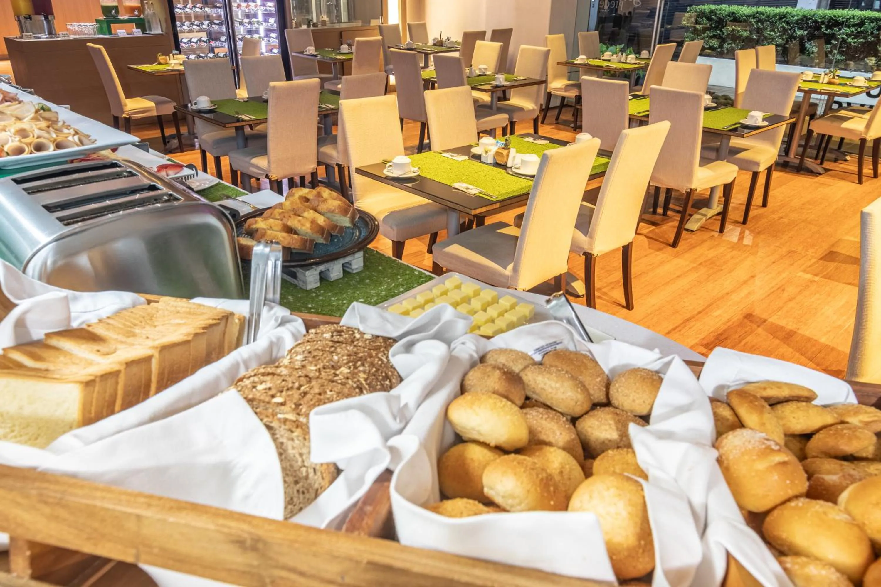 Restaurant/places to eat in Biohotel Organic Suites Bogotá