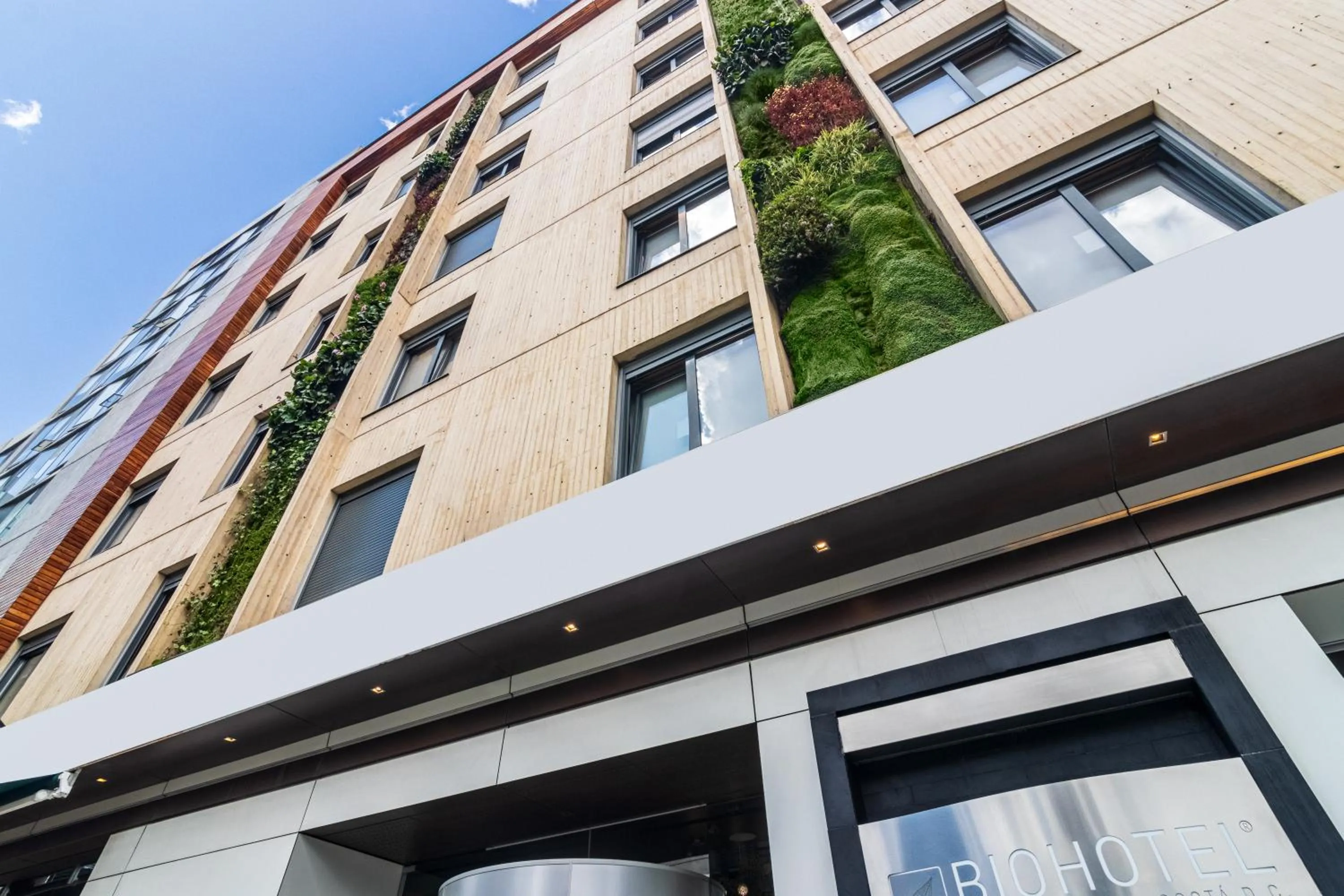 Property building in Biohotel Organic Suites Bogotá