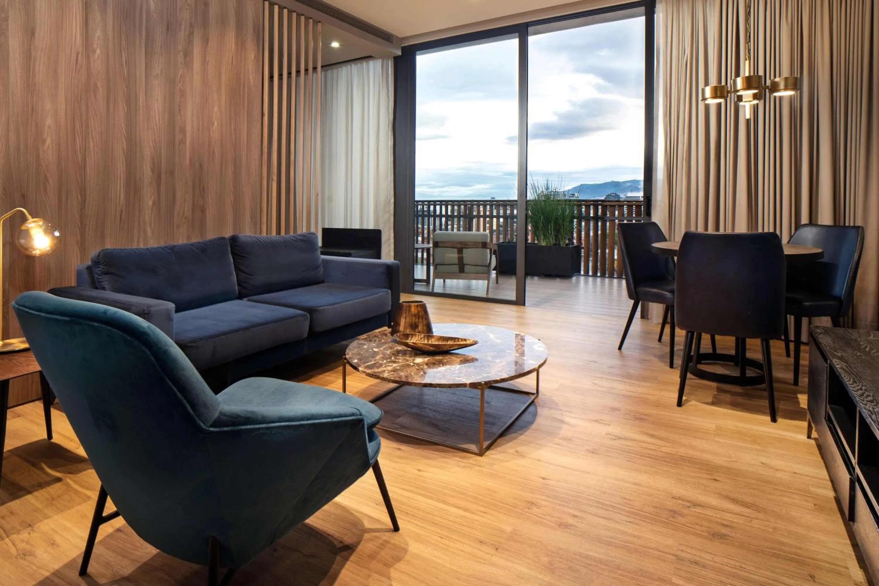 Communal lounge/ TV room in Salvio Parque 93 Bogota, Curio Collection by Hilton