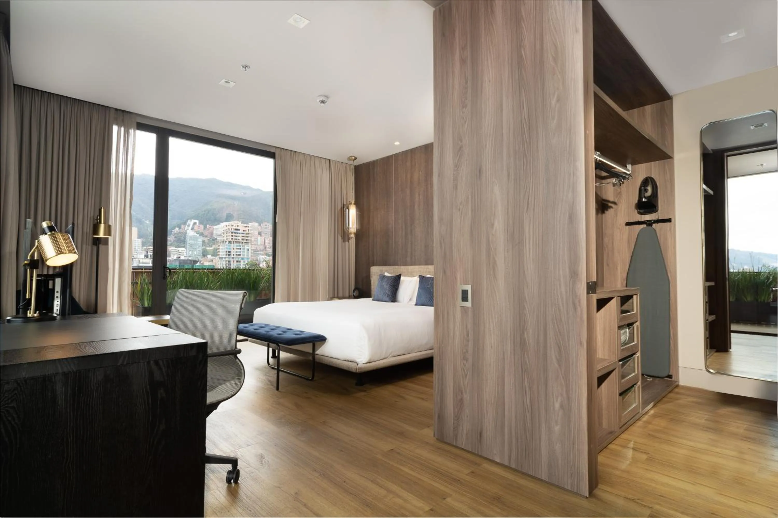 Communal lounge/ TV room, Bed in Salvio Parque 93 Bogota, Curio Collection by Hilton