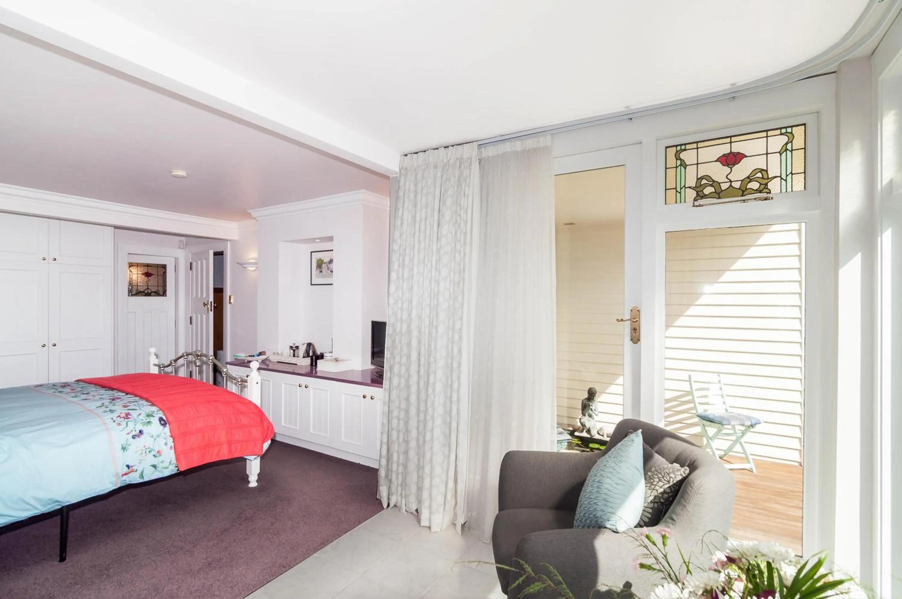 TV and multimedia, Bed in Dyers House