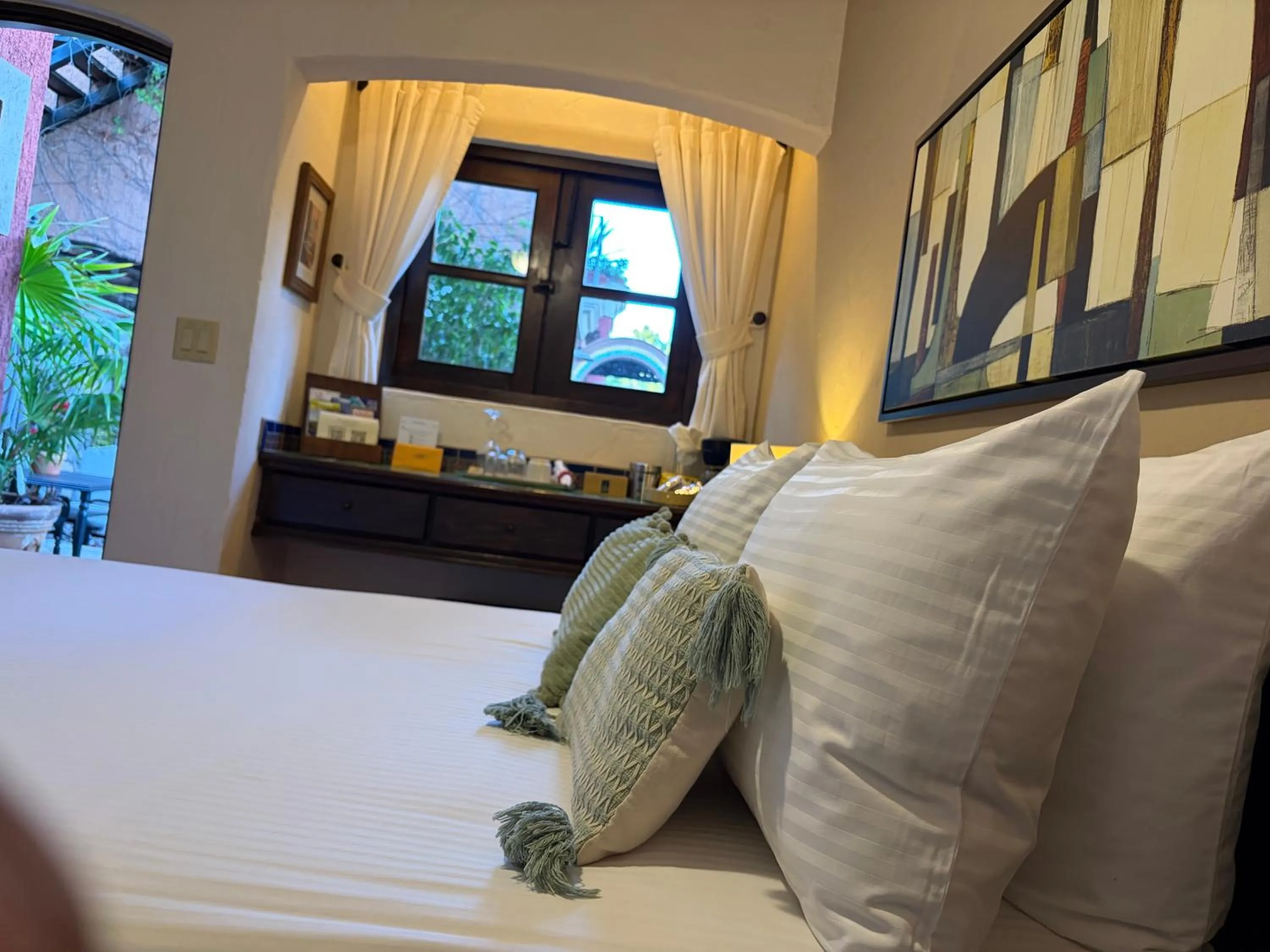 View (from property/room), Bed in Posada del Cortes