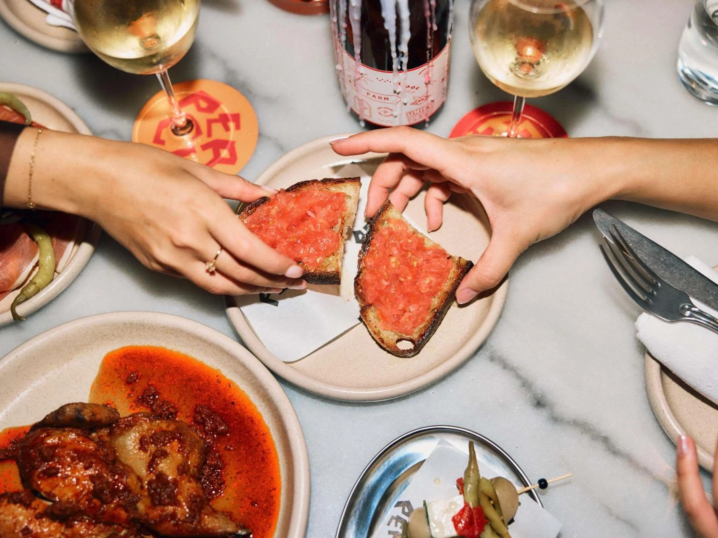 Lounge or bar in Hotel Woolstore 1888, Sydney - Handwritten Collection