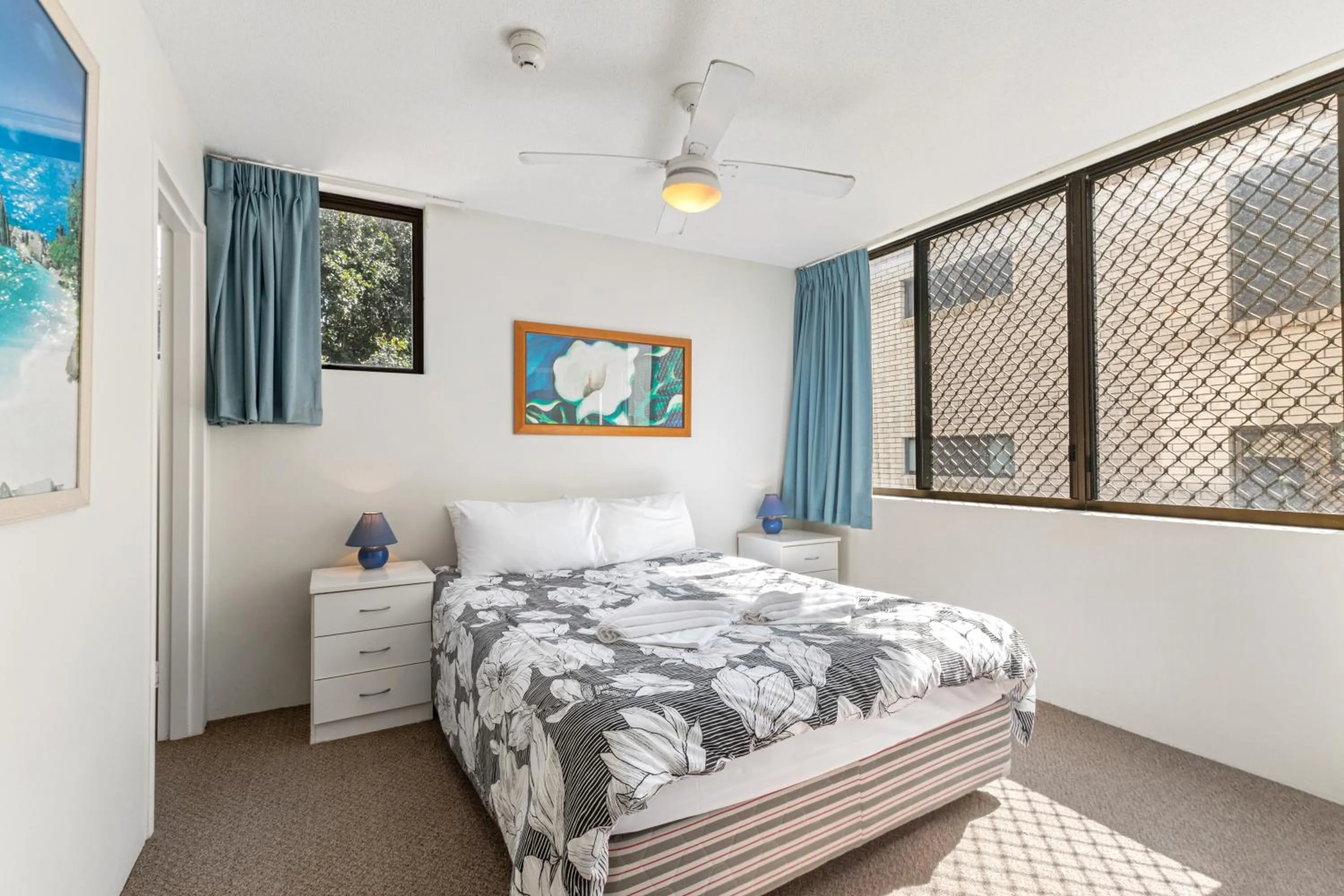 Bed in Sea Point Ocean Apartments