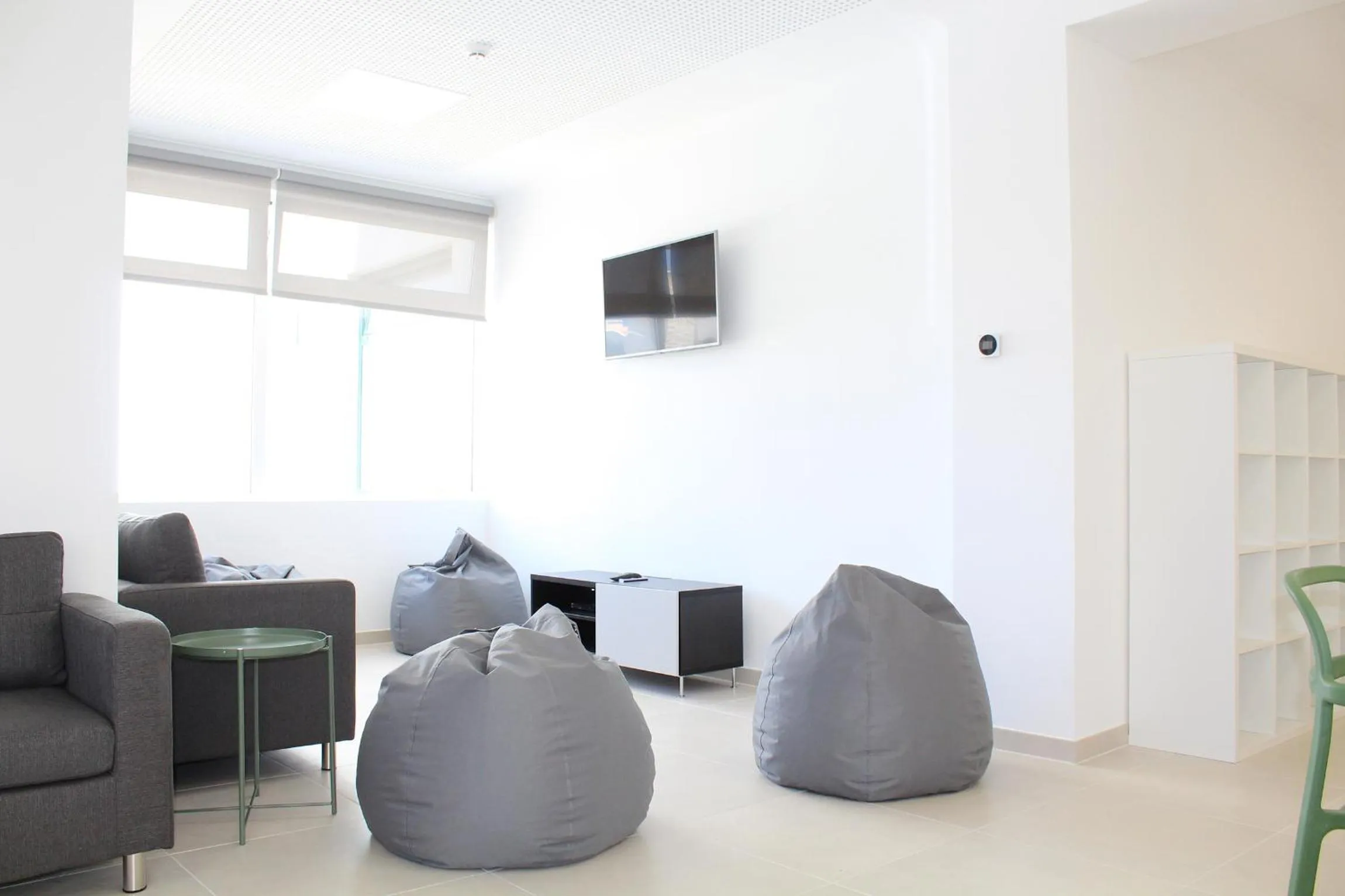 Communal lounge/ TV room in Dunas Hostel & Guesthouse