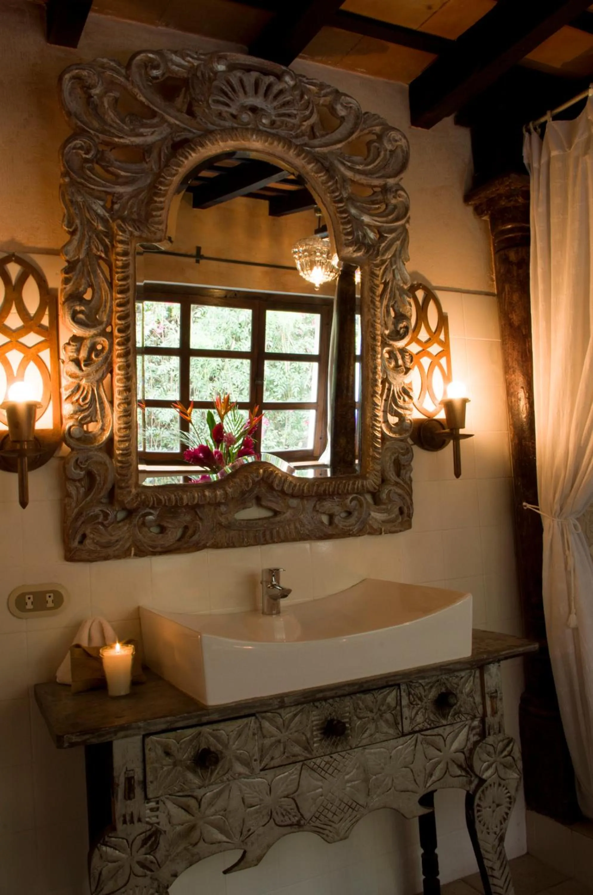 Toilet in Meson Panza Verde