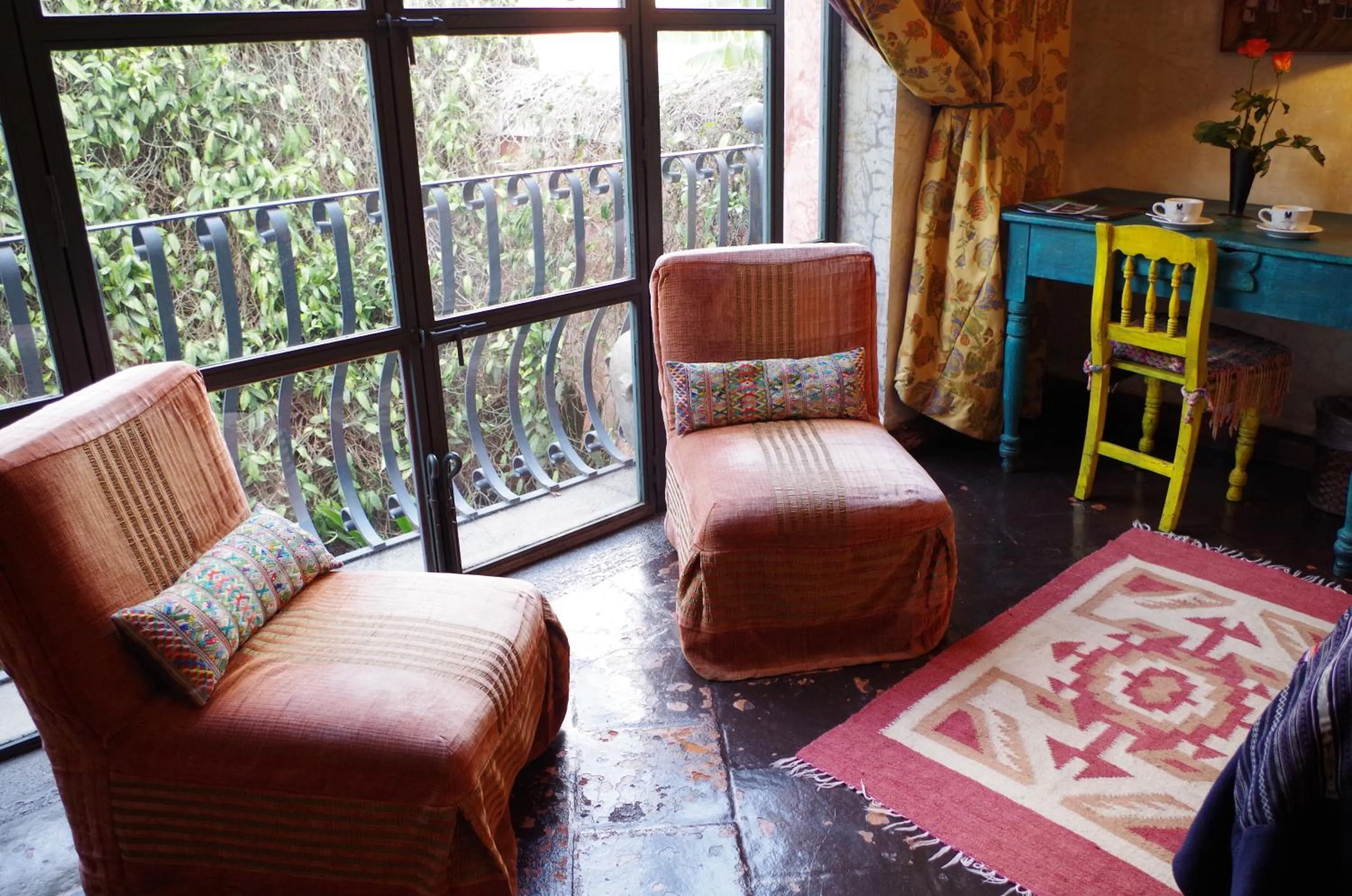 Seating area in Meson Panza Verde