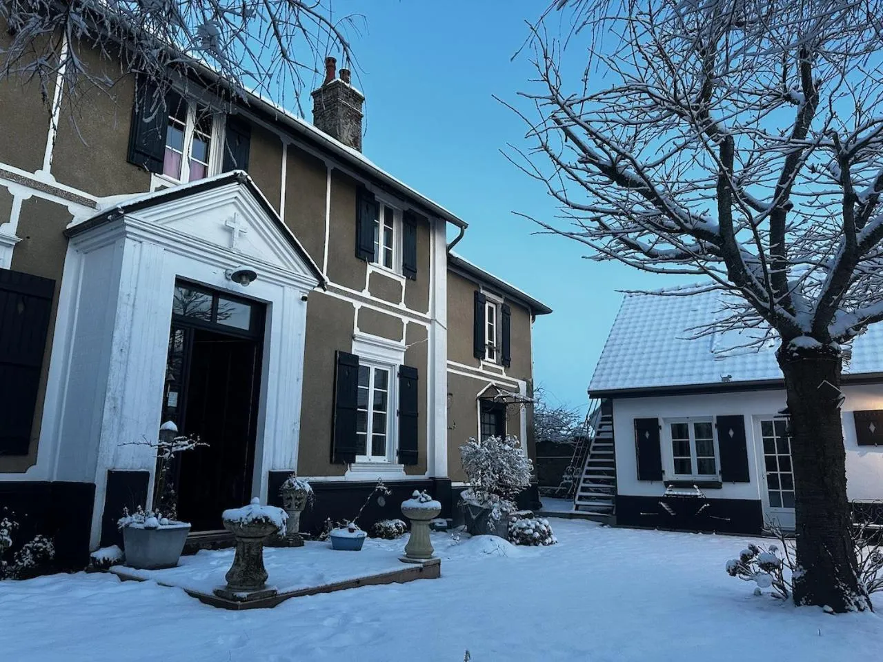 Property building in Au Presbytère de Saigneville