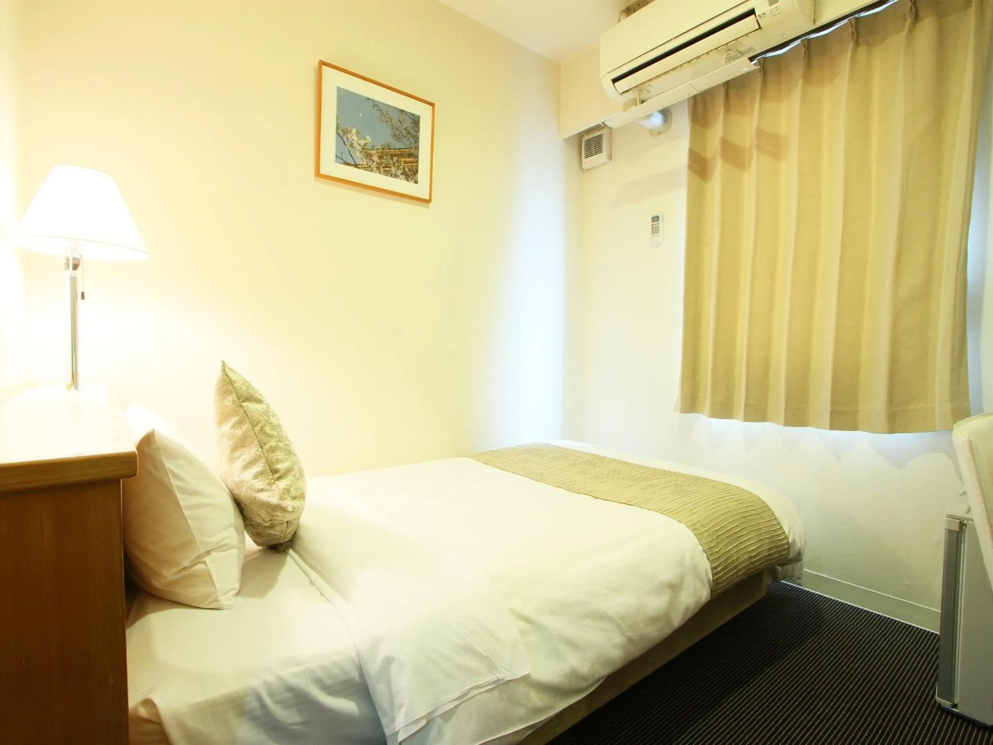 Bed in Hotel AreaOne Fukuyama